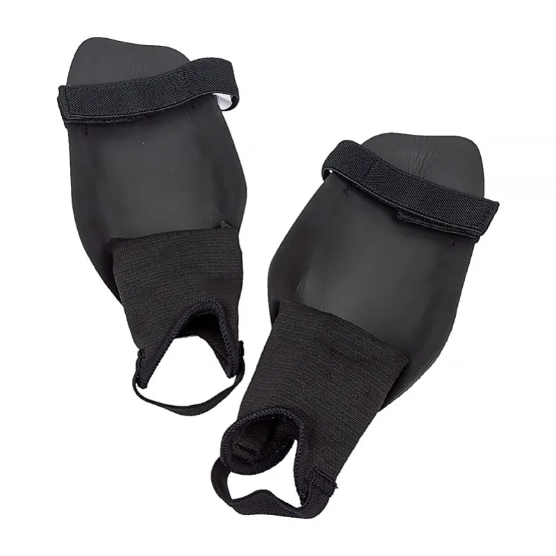 Щитки Nike  Charge