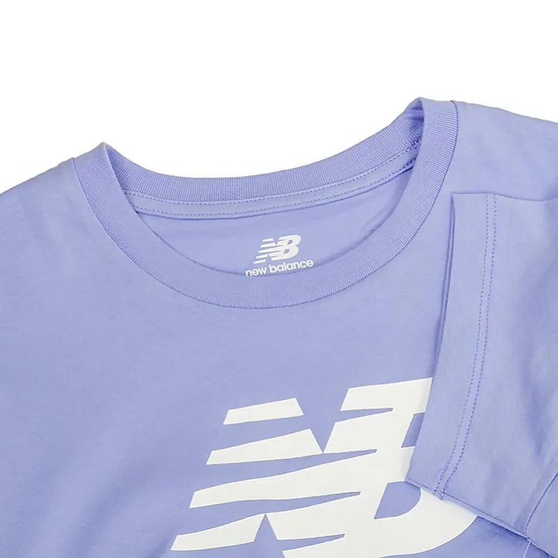 Футболка New Balance NB Essentials Stacked Logo