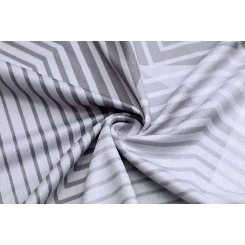 Футбольная форма Europaw 025 бело-серая [S] фото товару