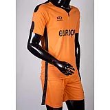 Футбольная форма Europaw 009 оранжево-черная [L] фото товару