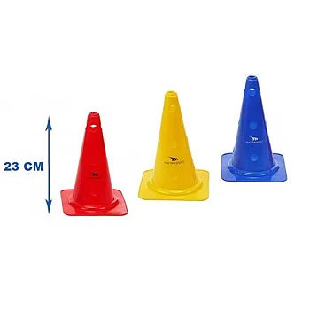 Конус Yakimasport высотой 23 см с отверстием