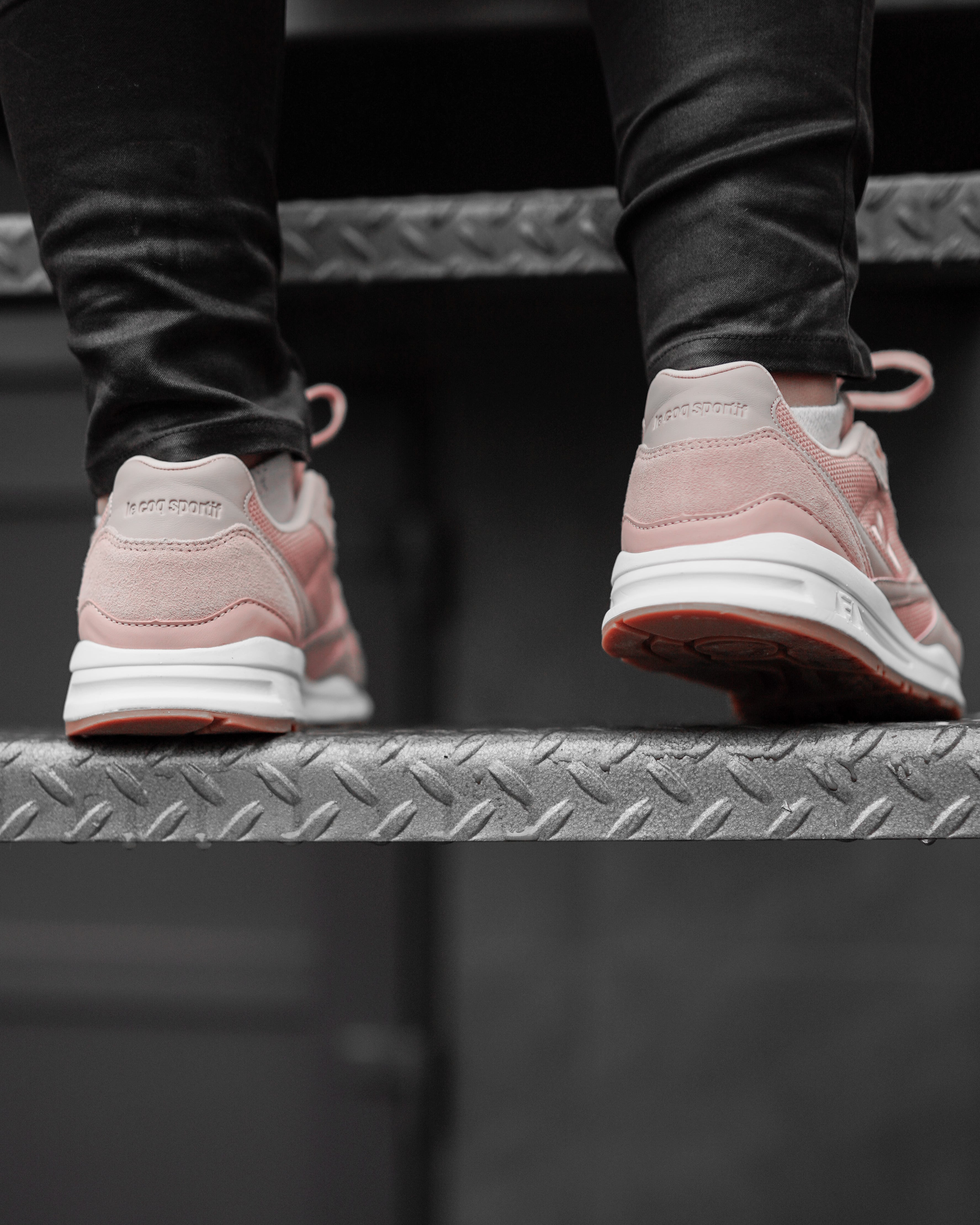 Кросівки Le Coq Sportif LCS R800 W Жіноча р.40 Рожевий