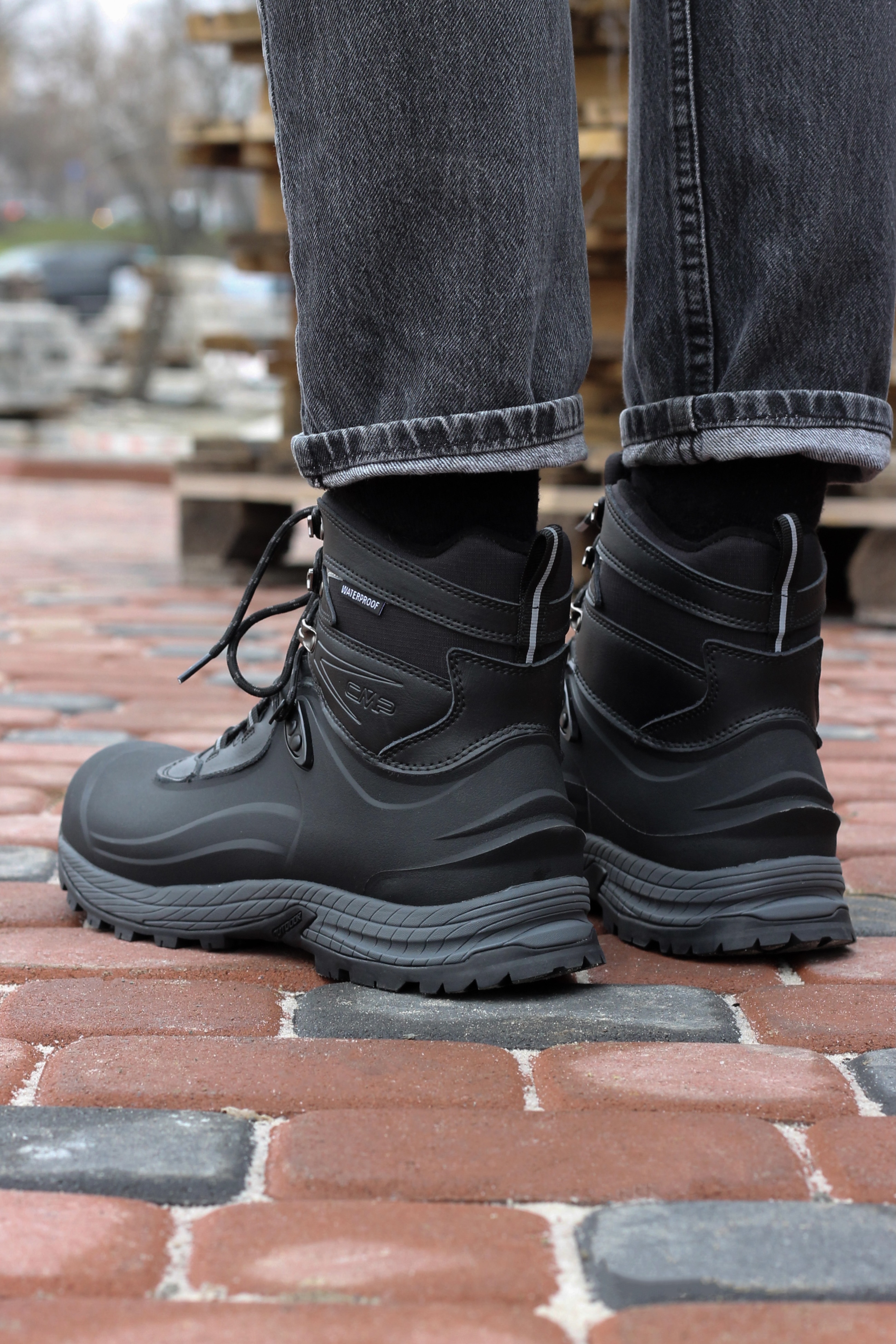 Черевики CMP HACRUX SNOW BOOT WP Чоловіки р.44 Чорний