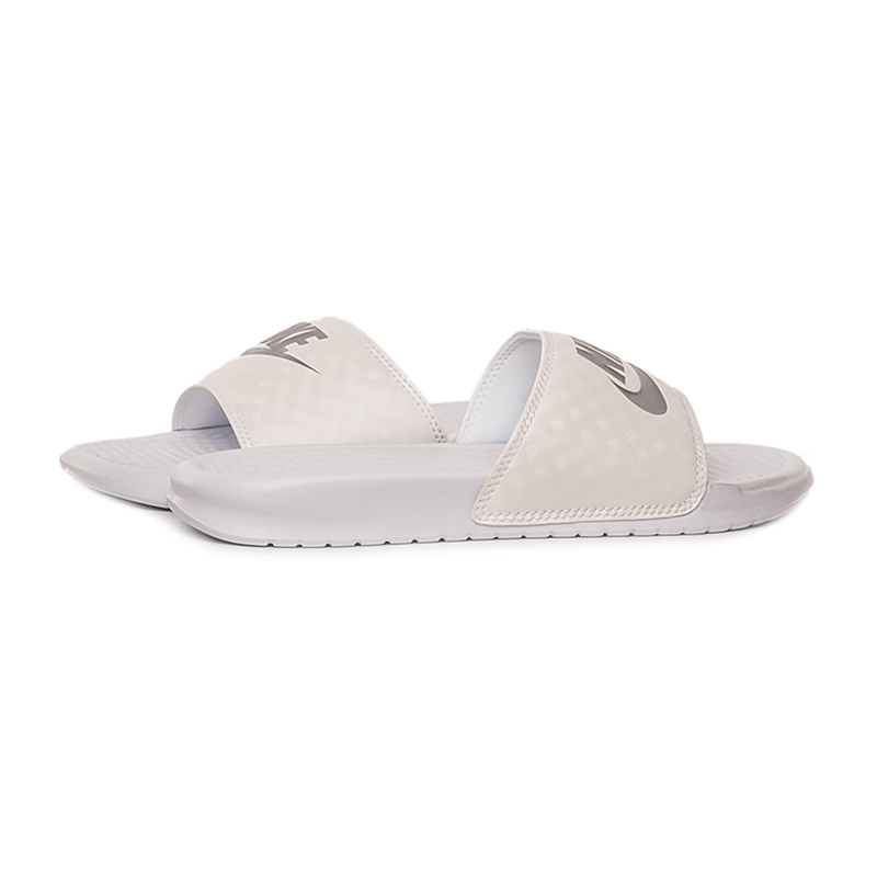 Тапочки Nike WMNS BENASSI JDI Жінки р.35.5 Білий