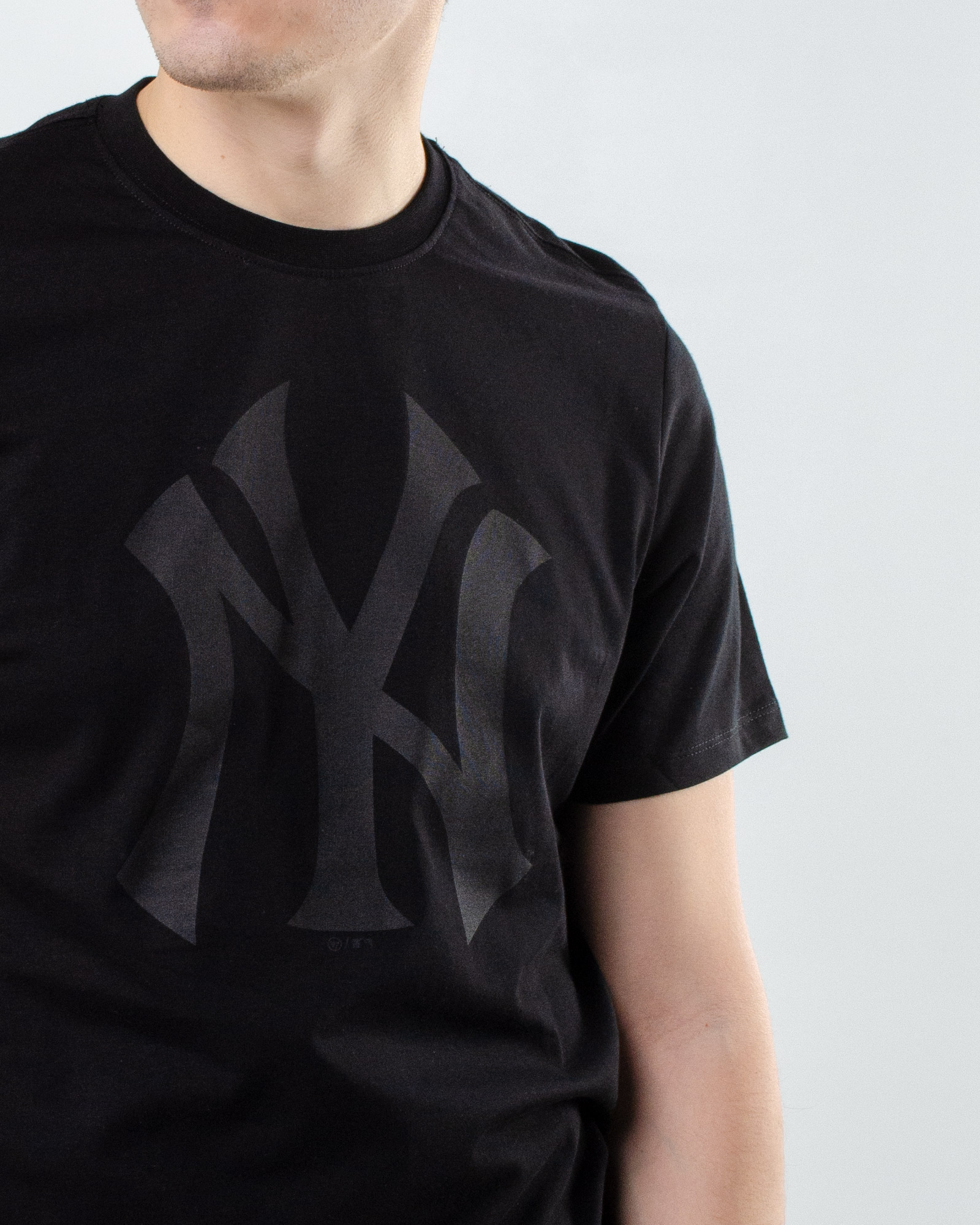 Футболка 47 Brand MLB NEW YORK YANKEES Чоловіча р.S