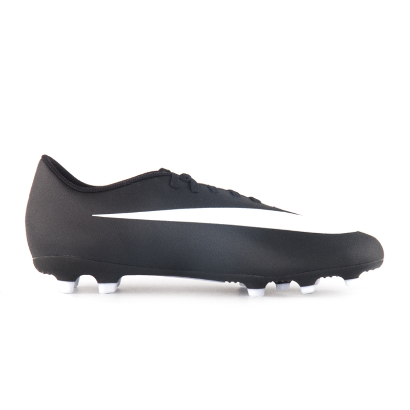 Бутси Nike BRAVATA II FG Унісекс р.47.5 Білий/Чорний