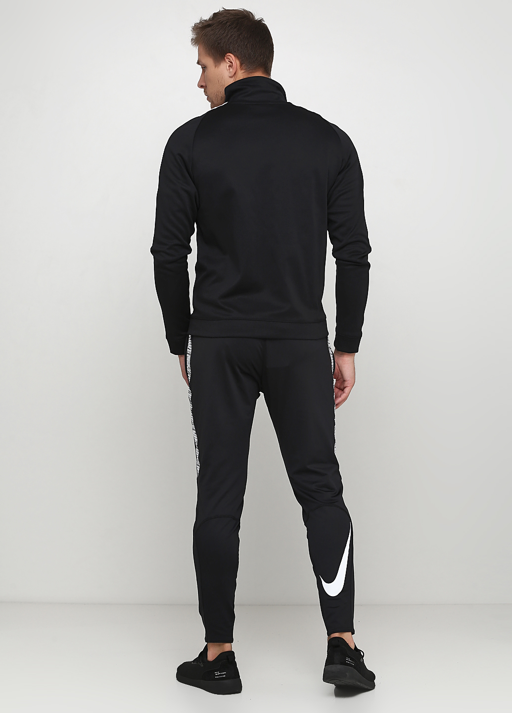 Брюки Nike M NK DRY SQD PANT KP Чоловіки р.XL Чорний