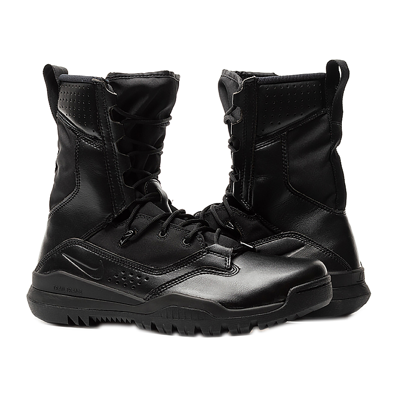 Черевики Nike SFB FIELD 2 8 Чоловіча р.45.5 Чорний