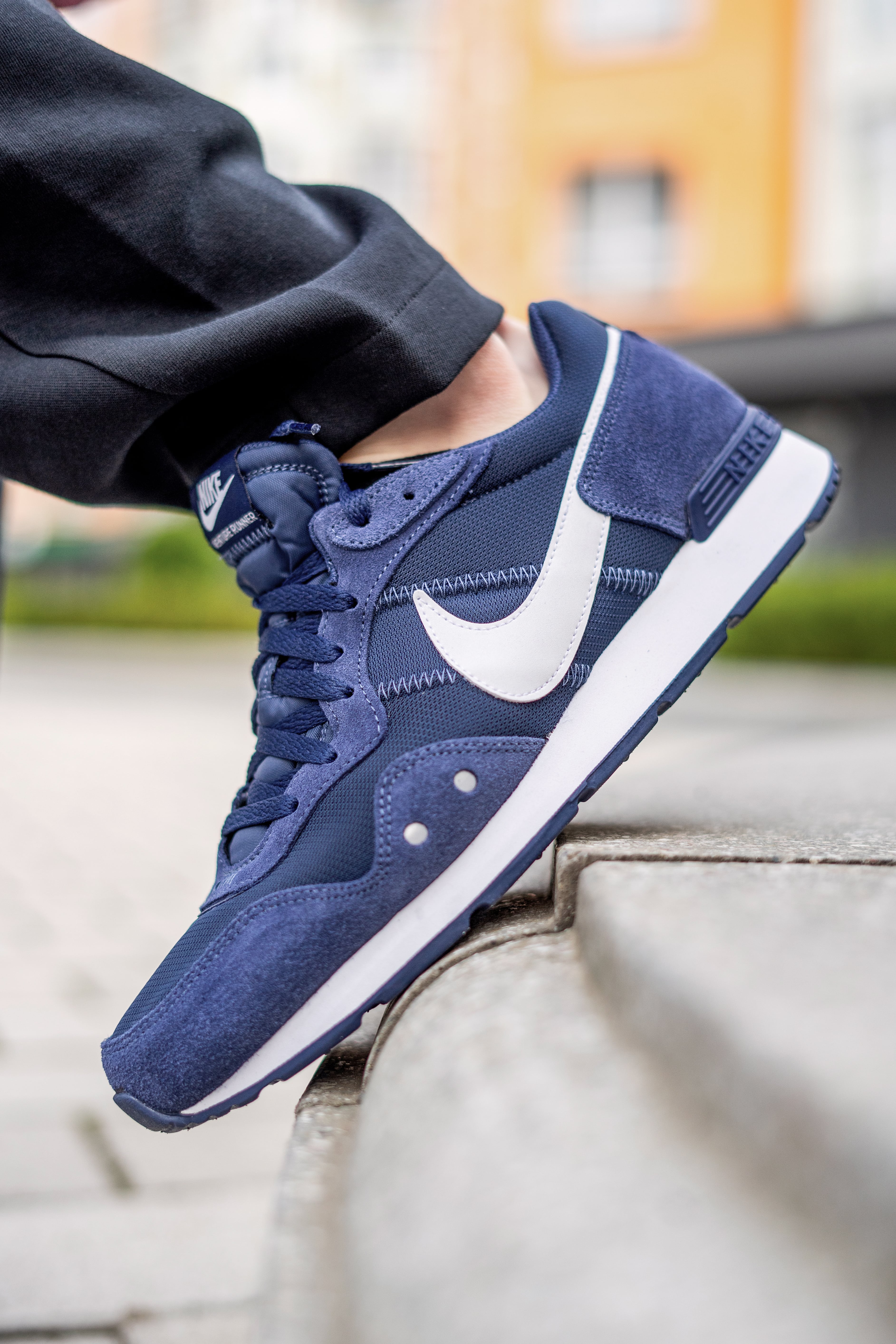 Кросівки Nike VENTURE RUNNER Чоловіча р.42.5 Синій/Білий