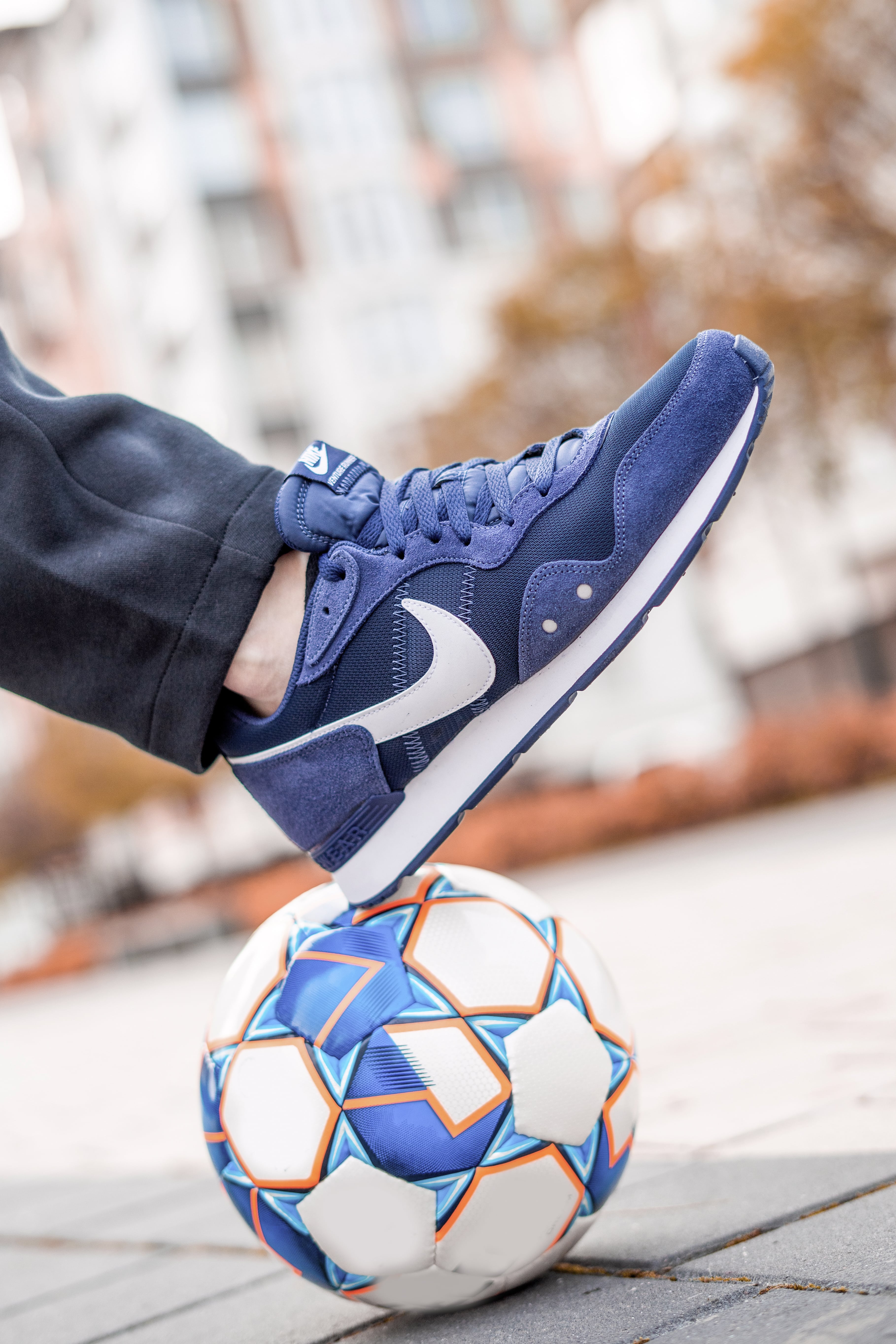 Кросівки Nike VENTURE RUNNER Чоловіча р.42.5 Синій/Білий