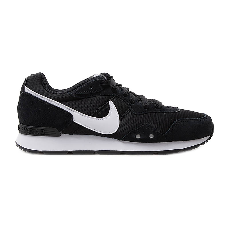 Кросівки Nike Venture Runner Жіноча р.38.5 Білий/Чорний