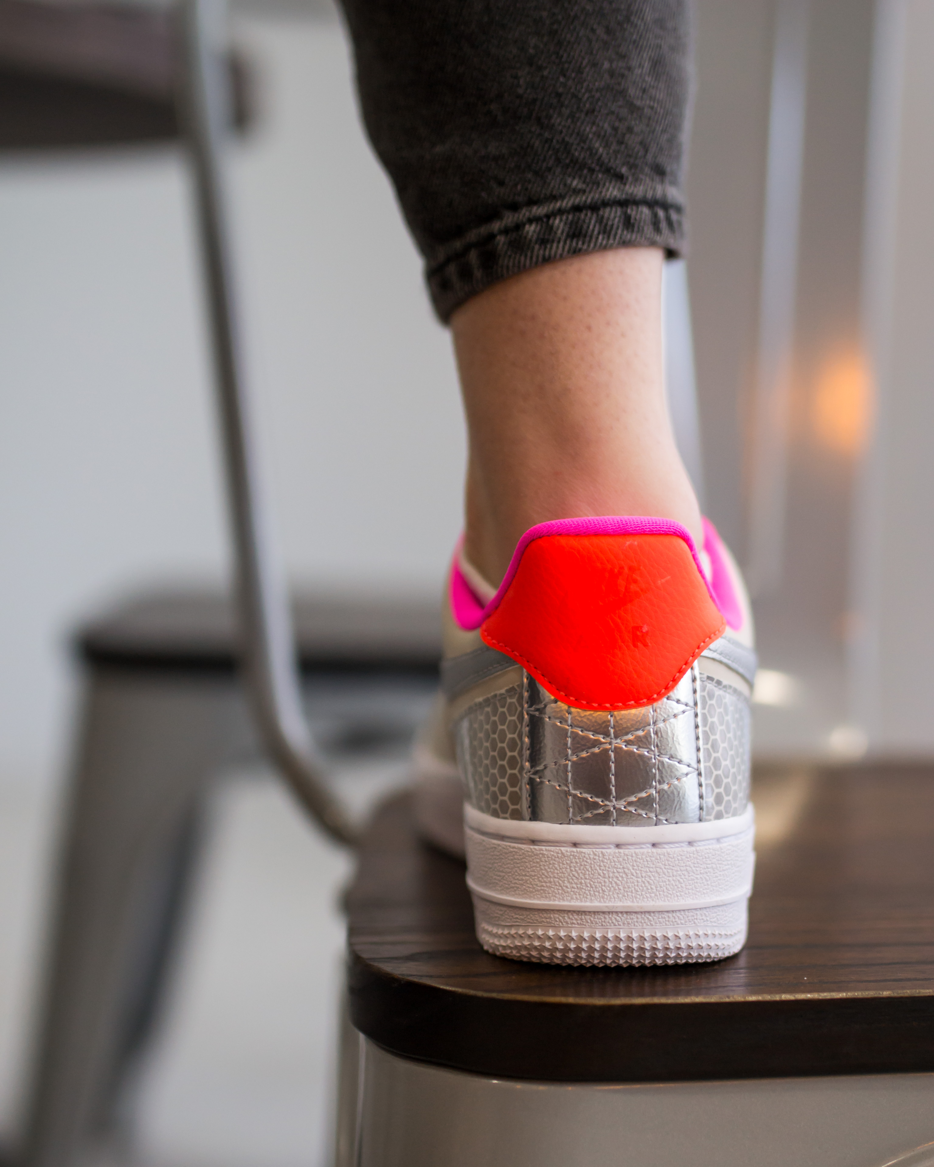 Кросівки Nike Air Force 1 '07 SE Жіноча р.35.5 Комбінований