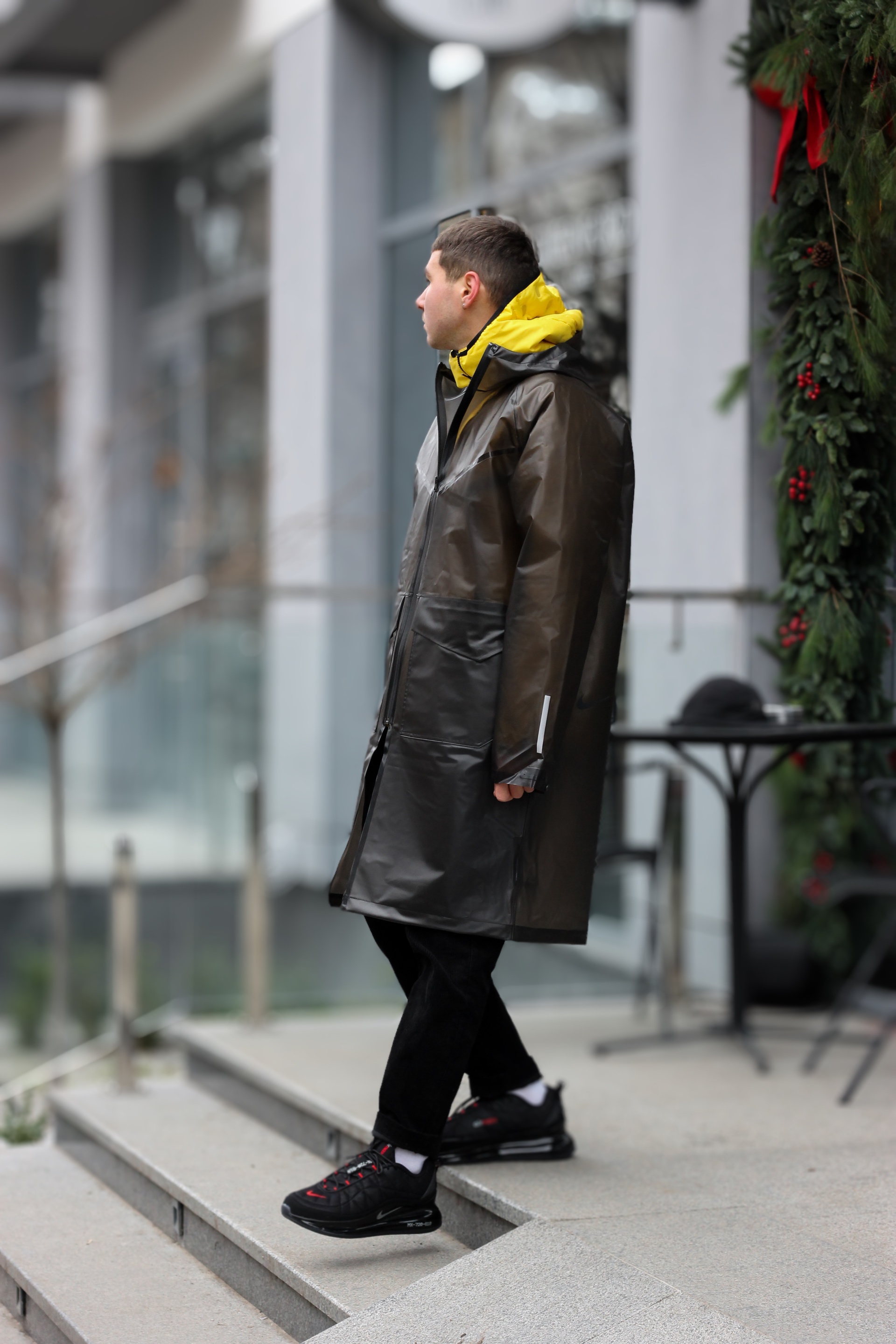 Куртка Nike M NSW TCH PCK DWN FILL JKT HD Чоловіча р.S Коричневий