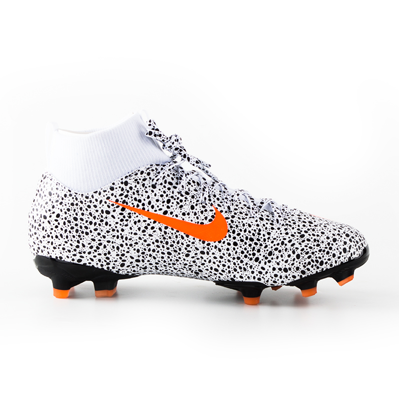 Бутси Nike JR SUPERFLY 7 ACADEMY CR7 FGMG Унісекс (8-15) р.38.5