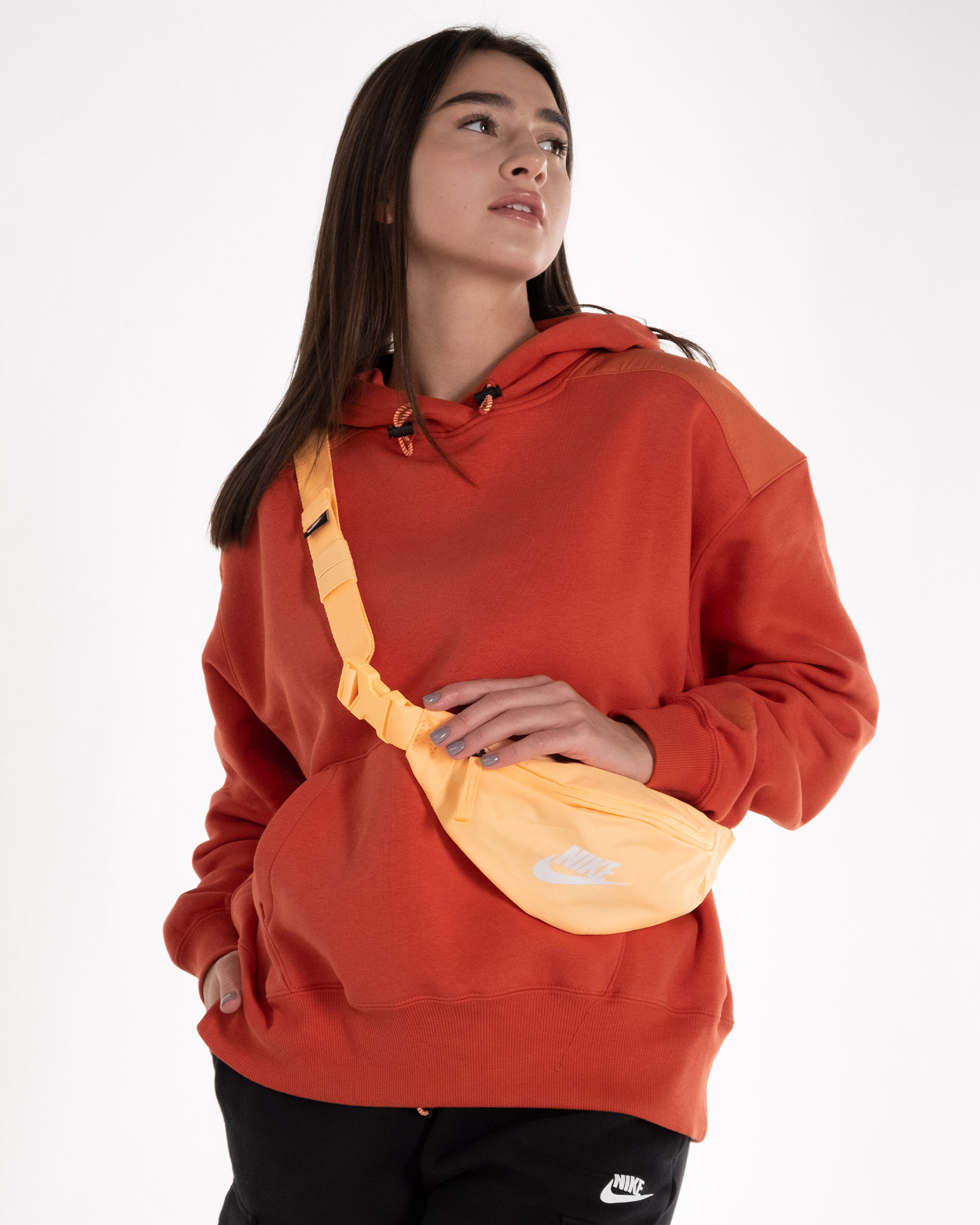 Сумка на пояс Nike Heritage Жіноча р.MISC