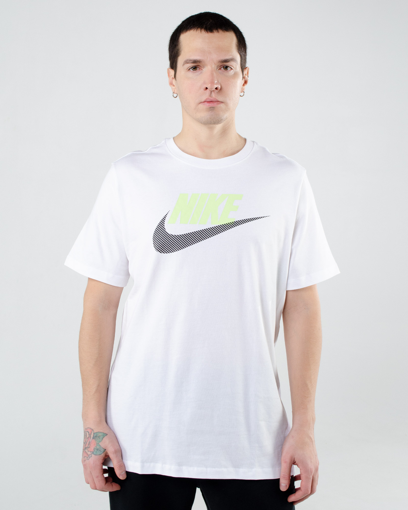 Футболка Nike M NSW TEE ALT BRAND MARK 12MO Чоловіча р.S
