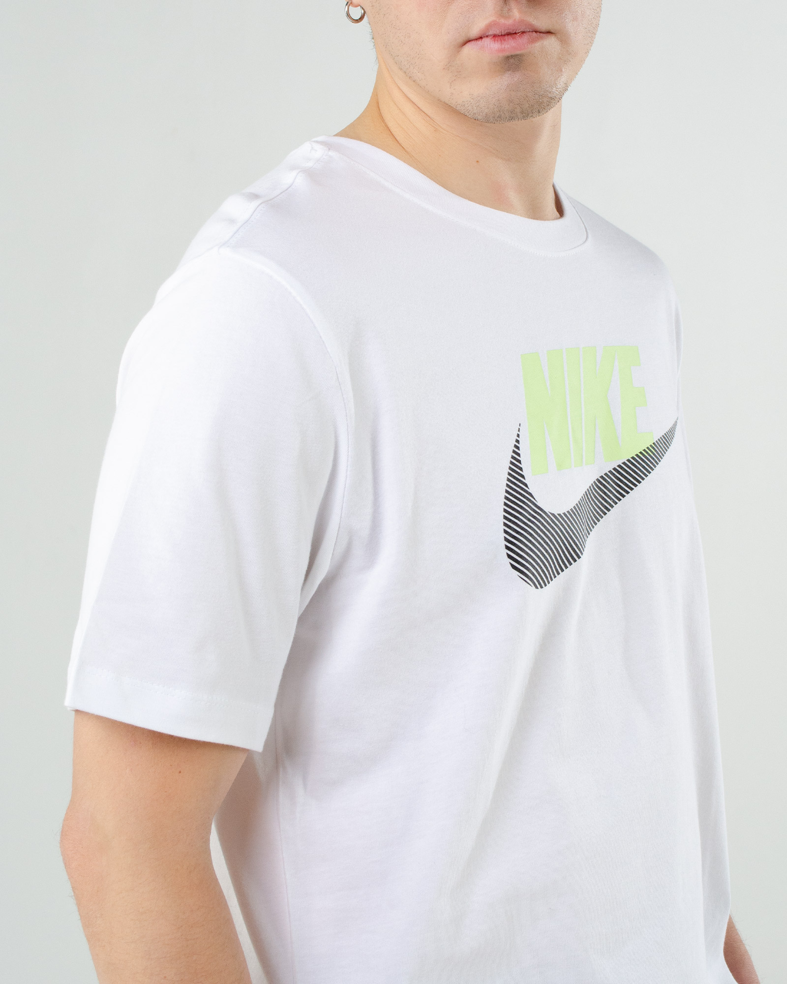 Футболка Nike M NSW TEE ALT BRAND MARK 12MO Чоловіча р.S