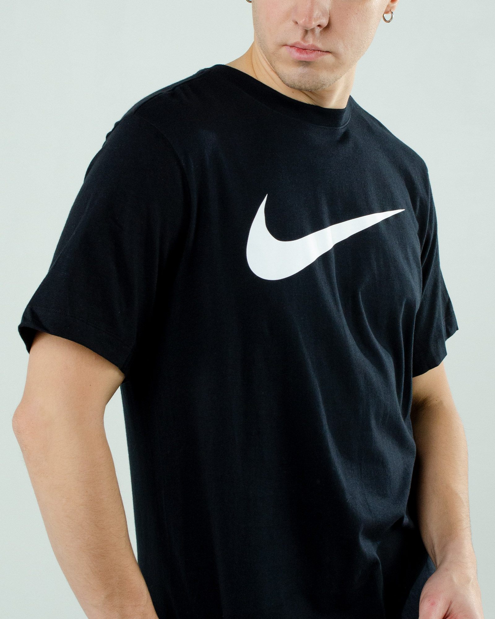 Футболка Nike M NSW TEE ICON SWOOSH Чоловіча р.S