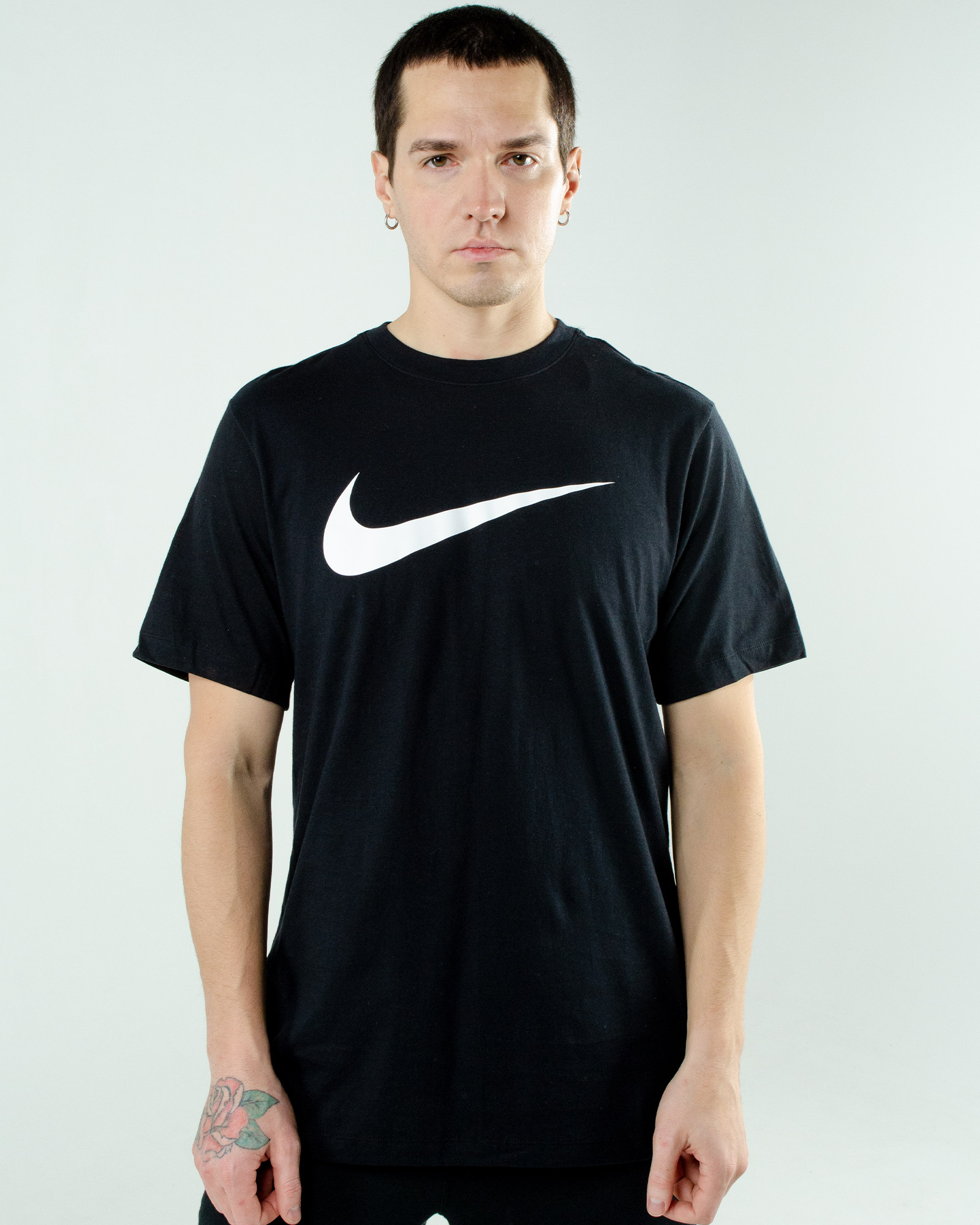 Футболка Nike M NSW TEE ICON SWOOSH Чоловіча р.S