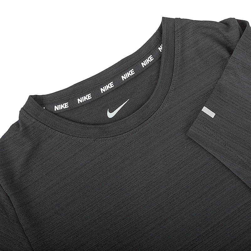 Футболка Nike B NK DF SS MILER TOP Хлопчик (8-15) р.XS