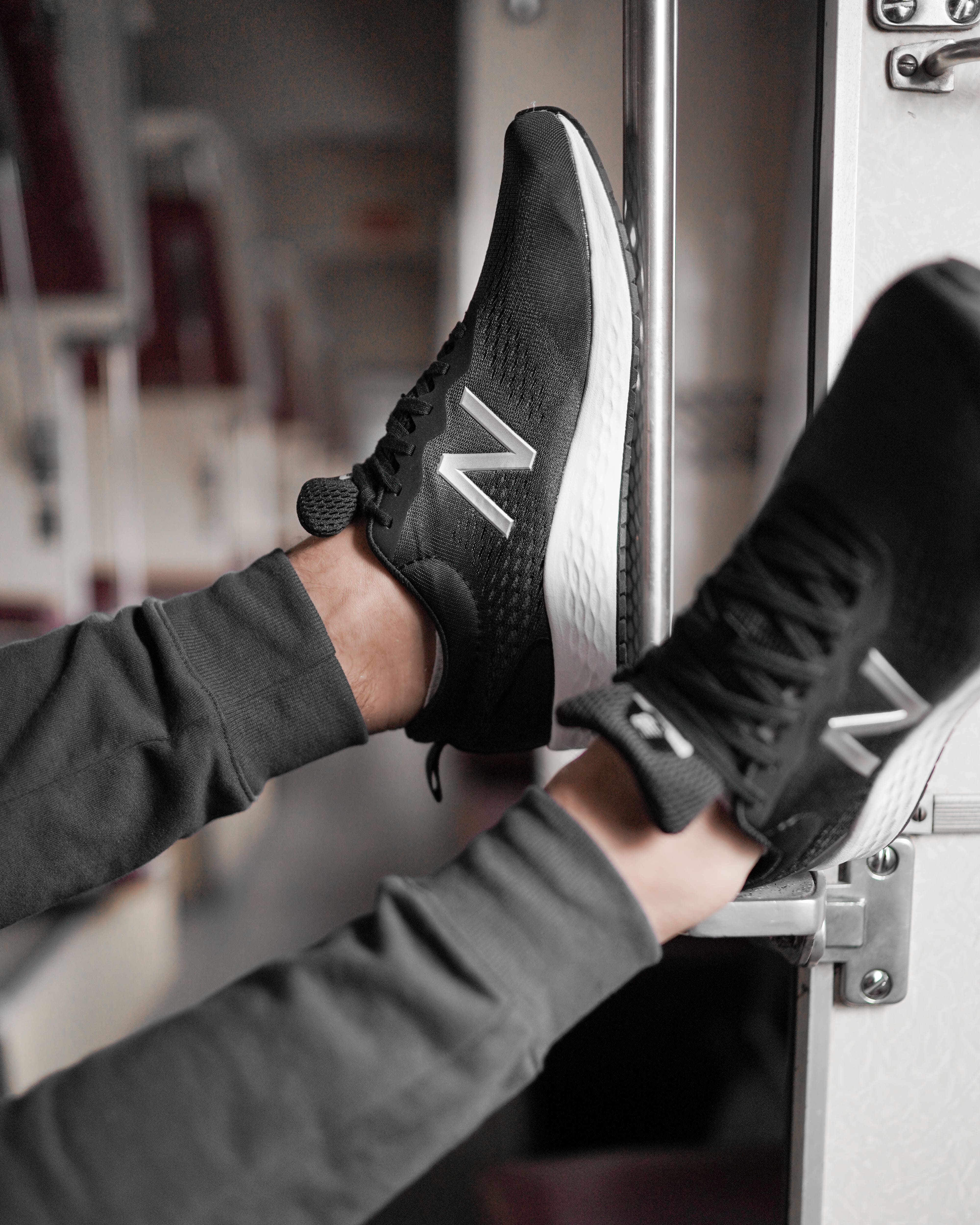 Кросівки New Balance Arishi V5 Чоловіки р.42.5 Комбінований