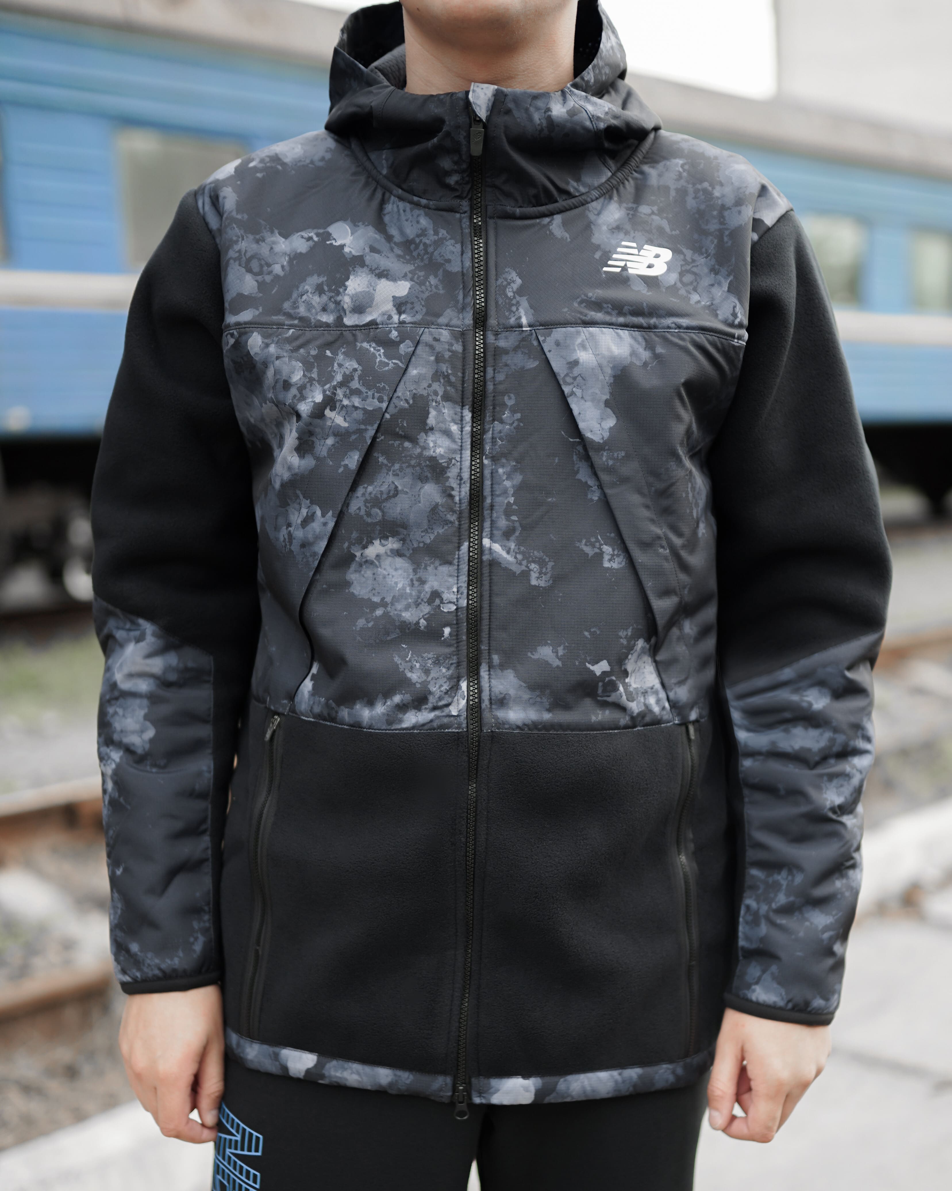 Куртка New Balance NB R.W.T. HYBRID FLEECE Чоловіча р.M Комбінований