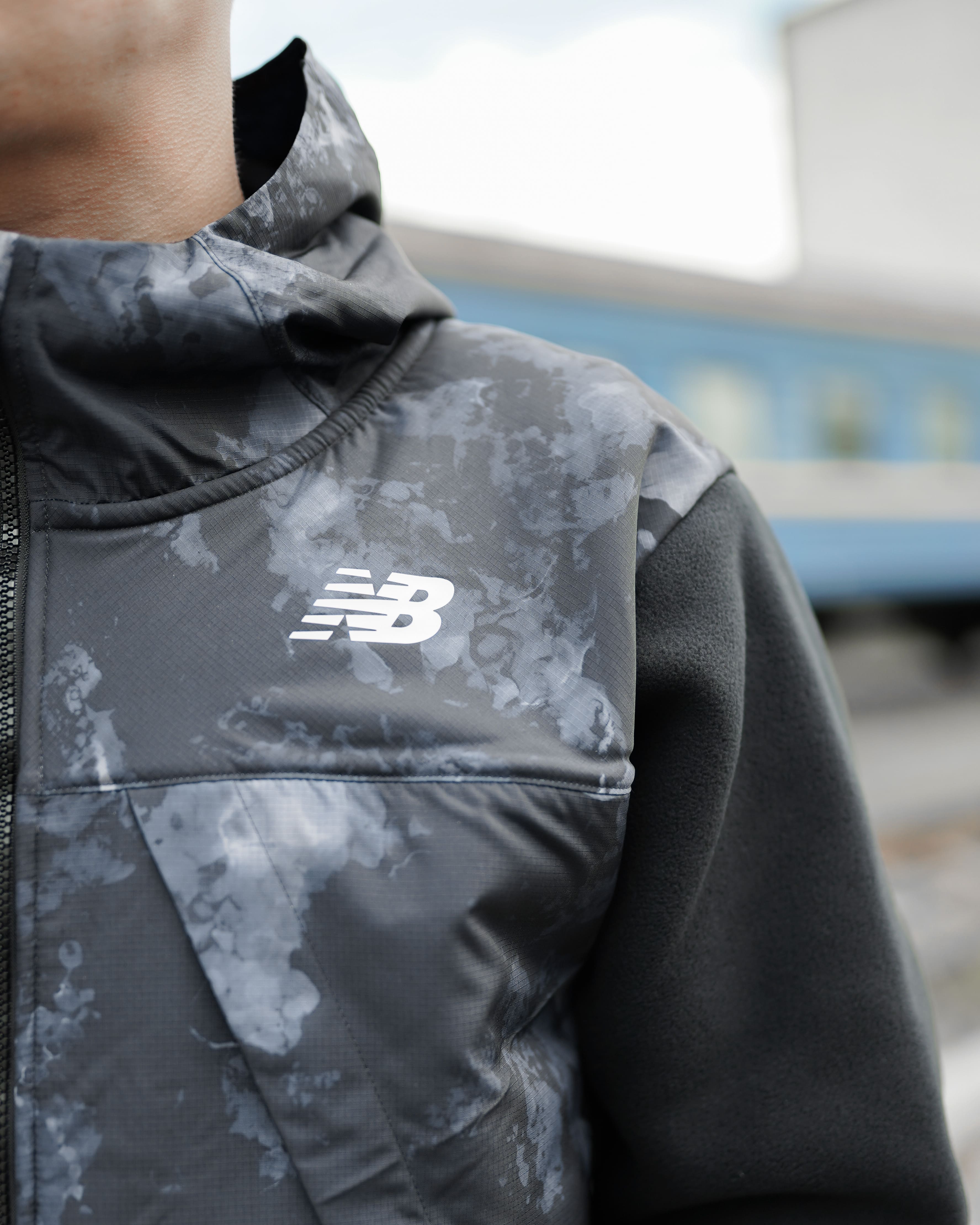 Куртка New Balance NB R.W.T. HYBRID FLEECE Чоловіча р.M Комбінований