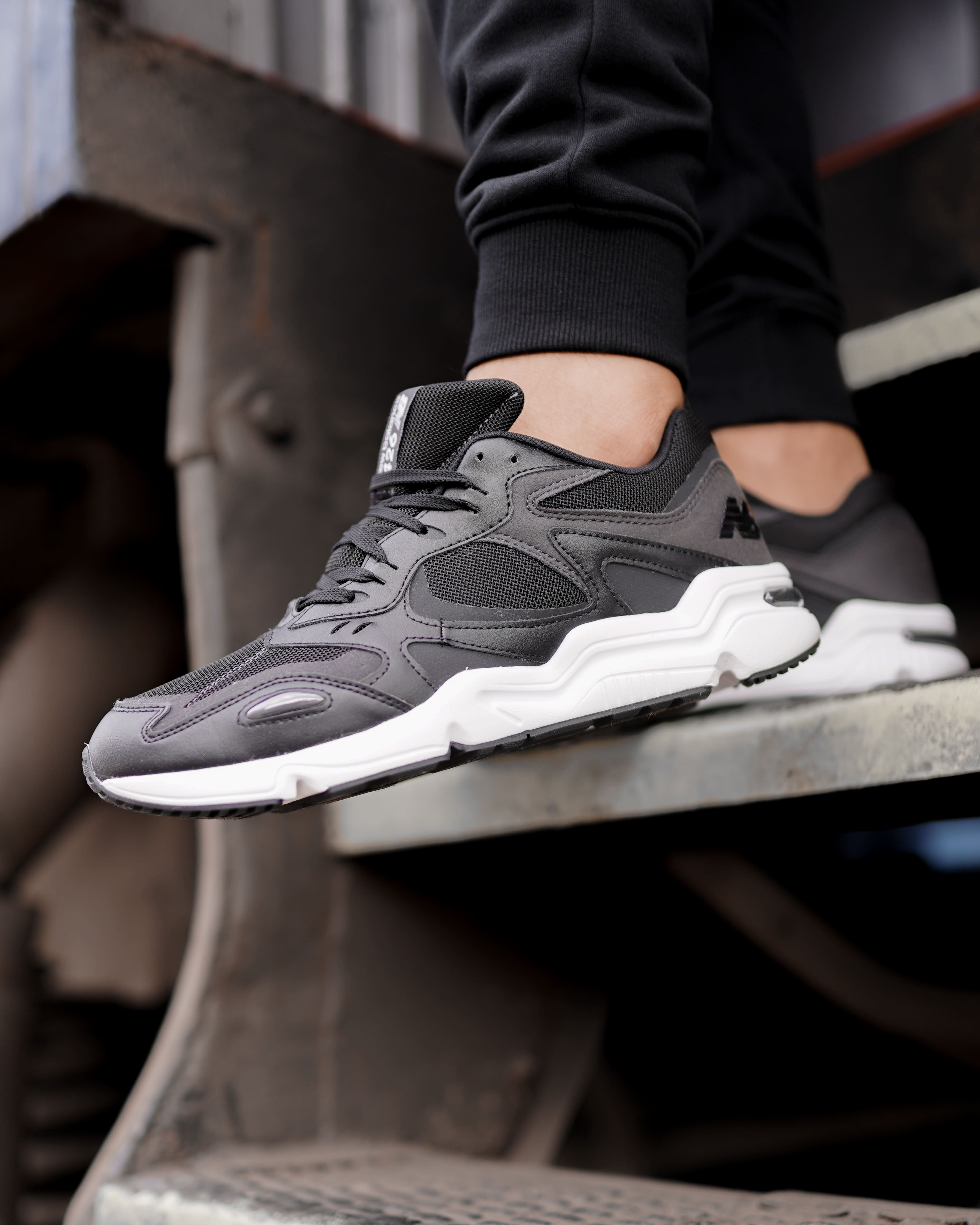 Кросівки New Balance NB 426 Чоловіча р.42 Чорний