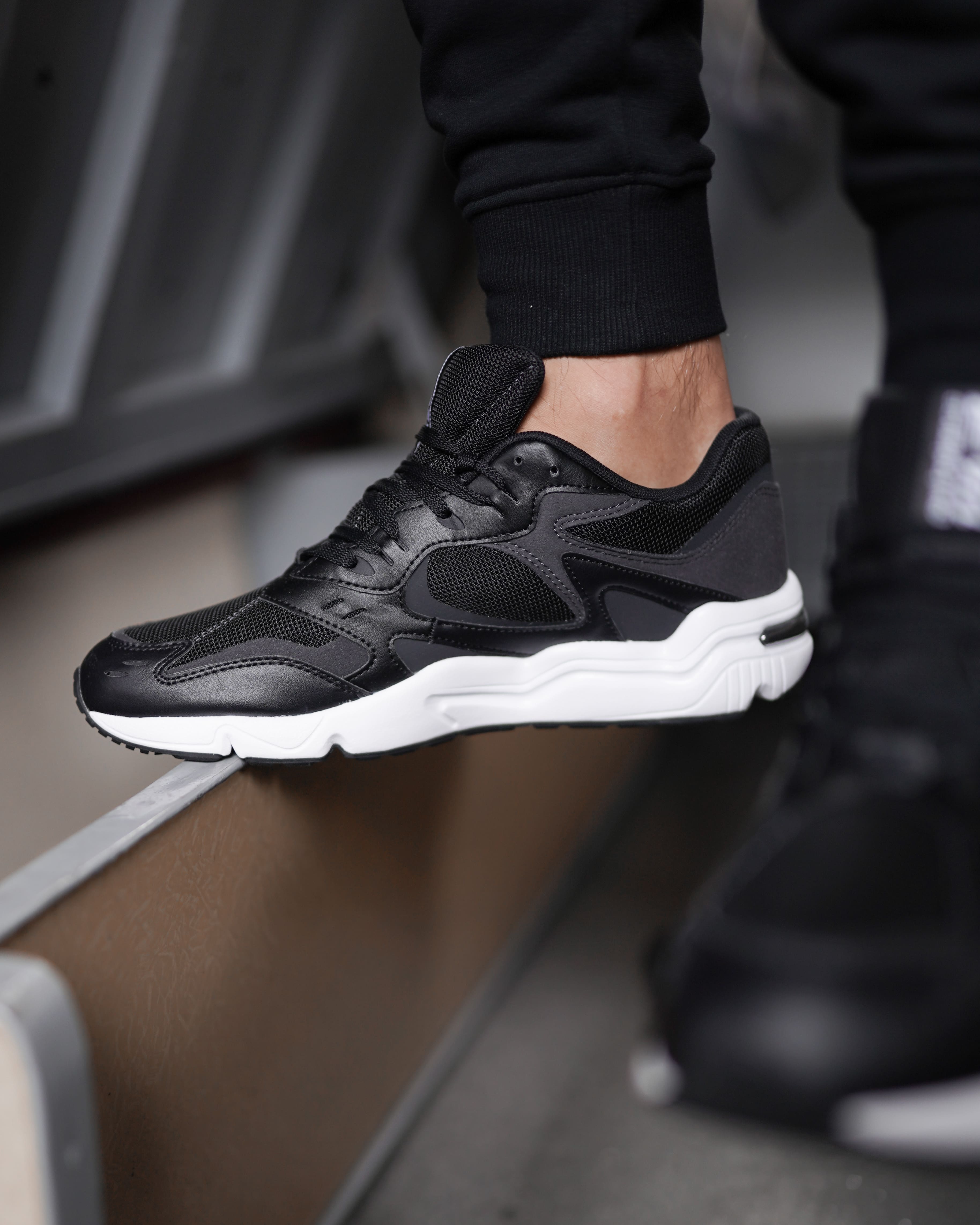 Кросівки New Balance NB 426 Чоловіча р.42 Чорний