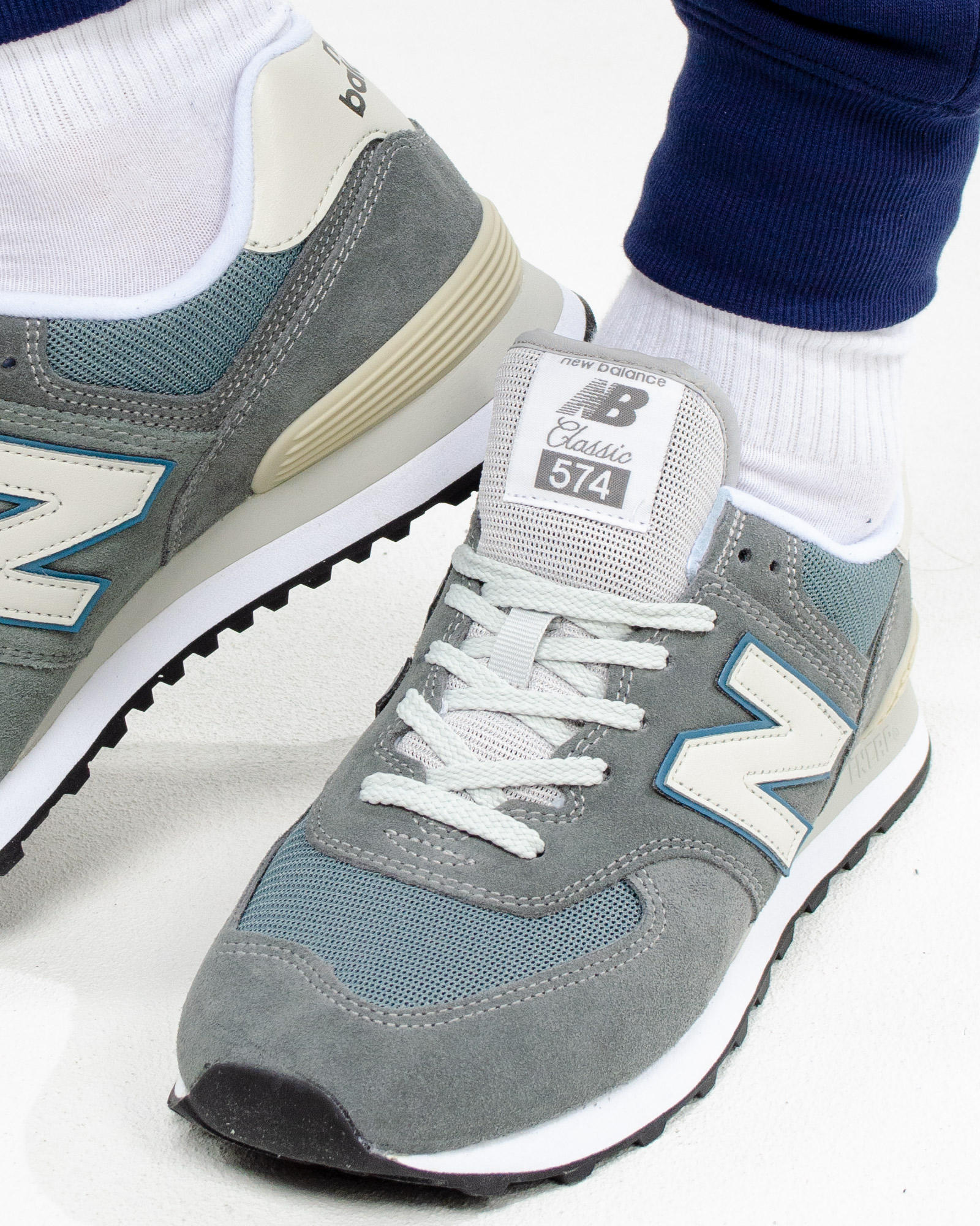Кросівки New Balance 574 Hіstory Чоловіча р.44.5
