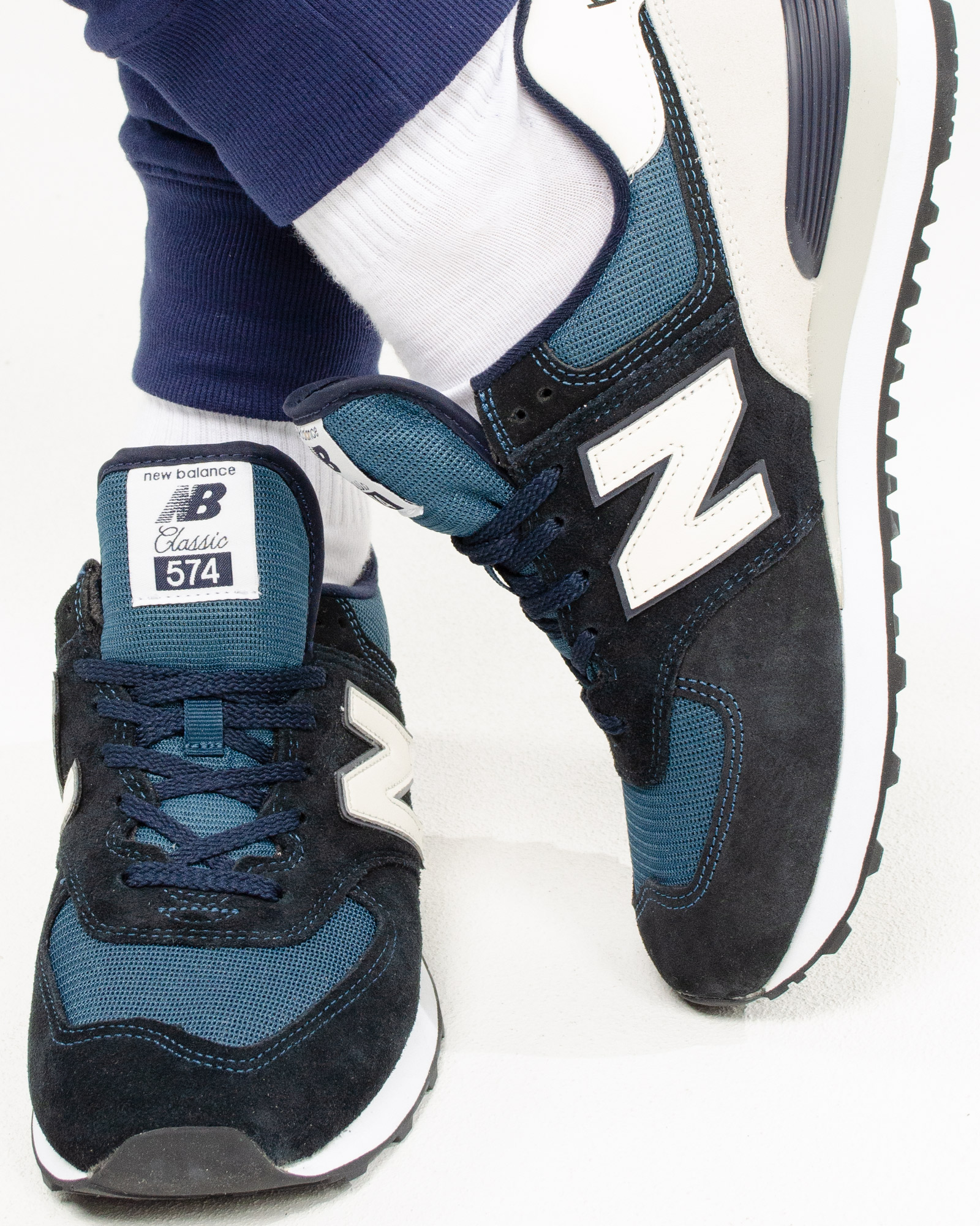 Кросівки New Balance 574 Hіstory Чоловіча р.40.5