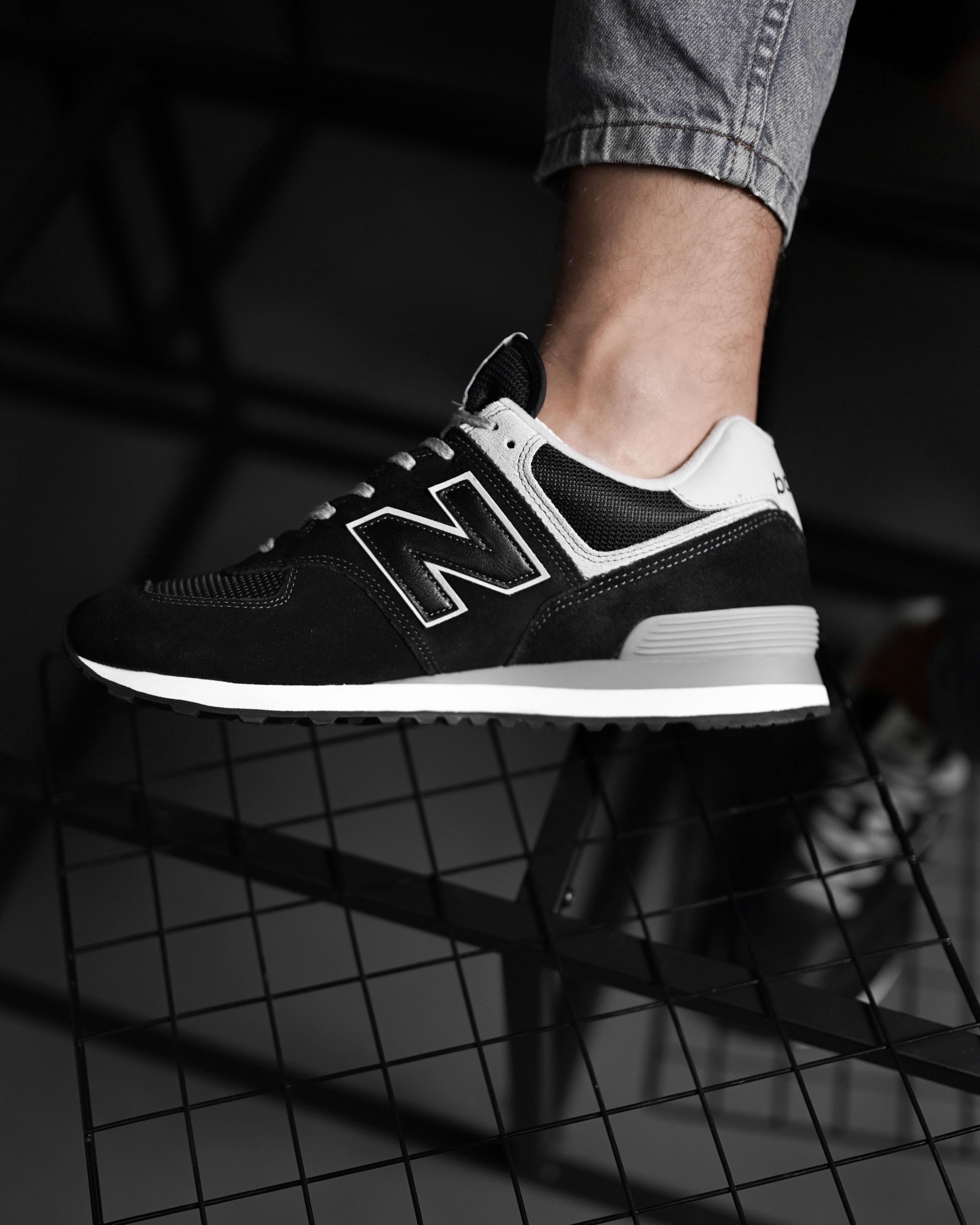 Кросівки New Balance 574 Classic Чоловіки р.40