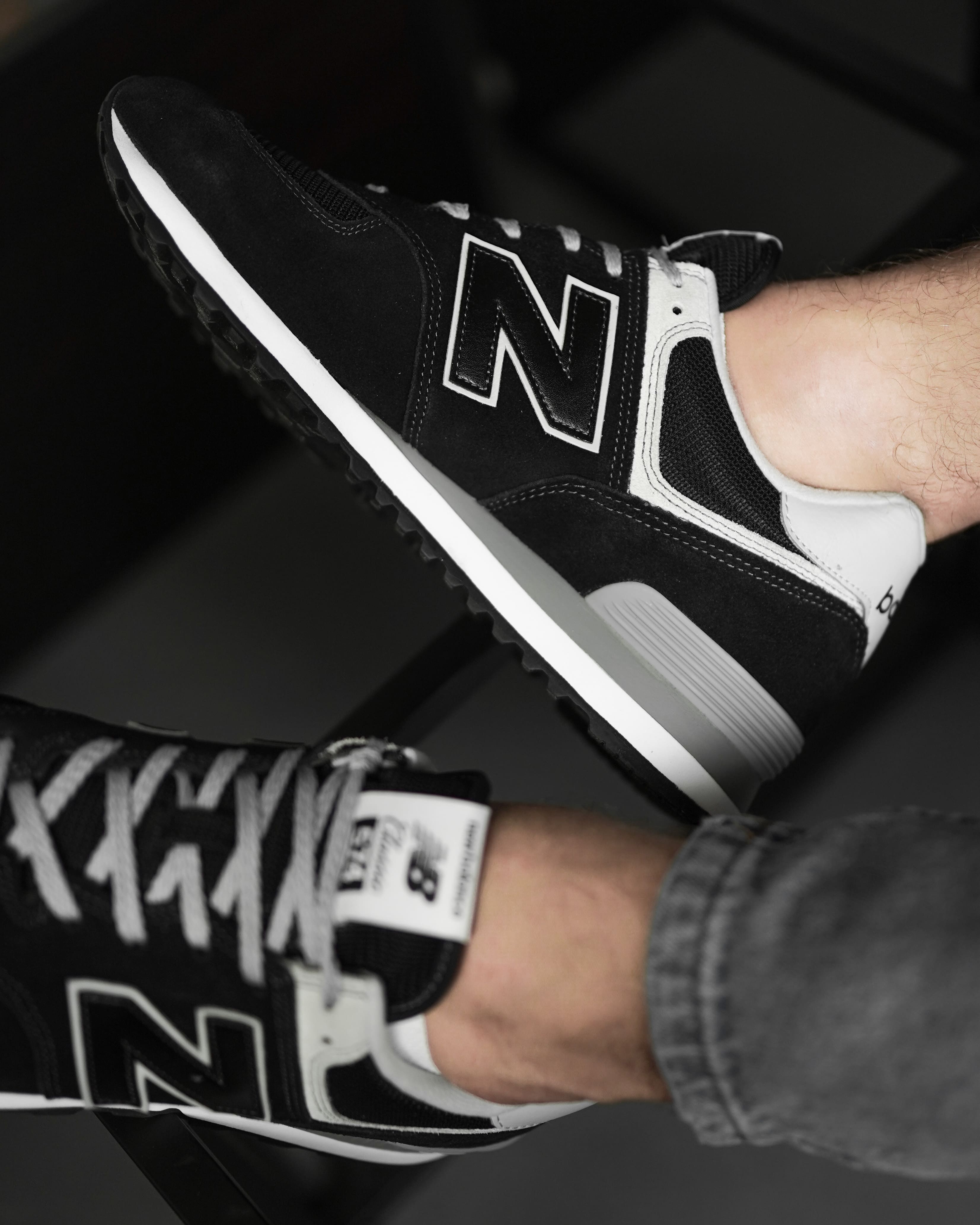 Кросівки New Balance 574 Classic Чоловіки р.40