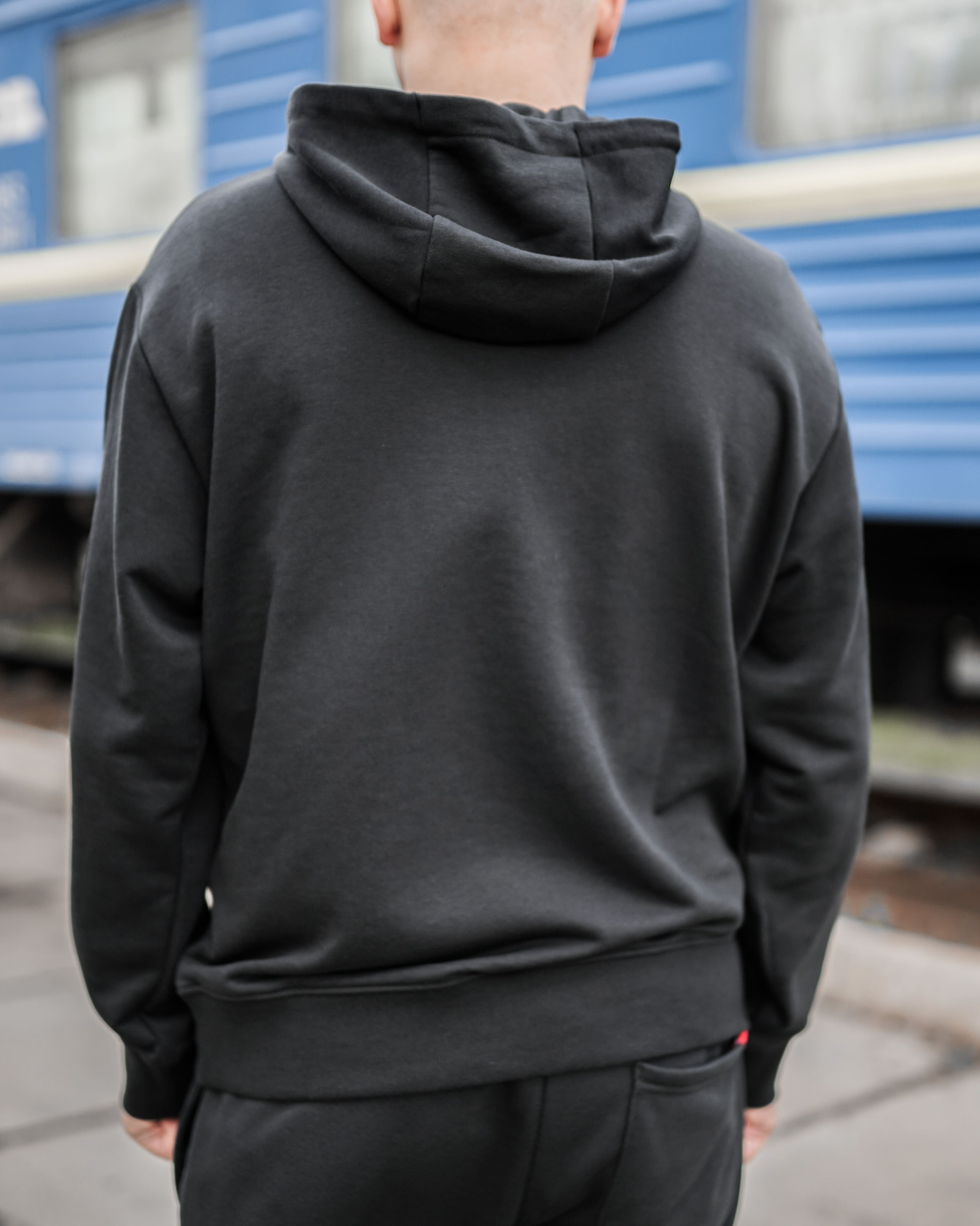 Кофта New Balance NB ESSENTIALS SPEED Чоловіча р.S Чорний