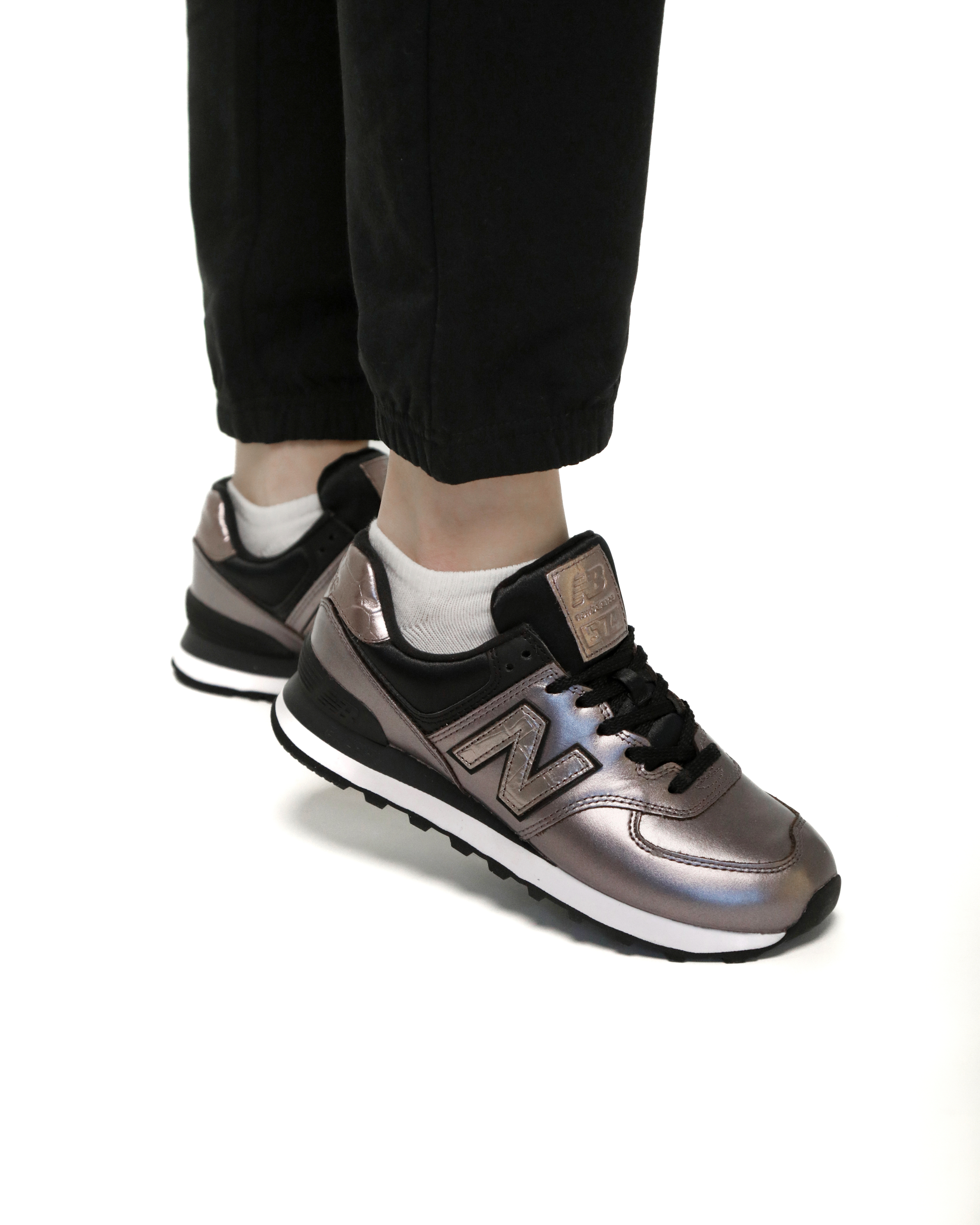 Кросівки New Balance 574 Metallic Жіноча р.36.5