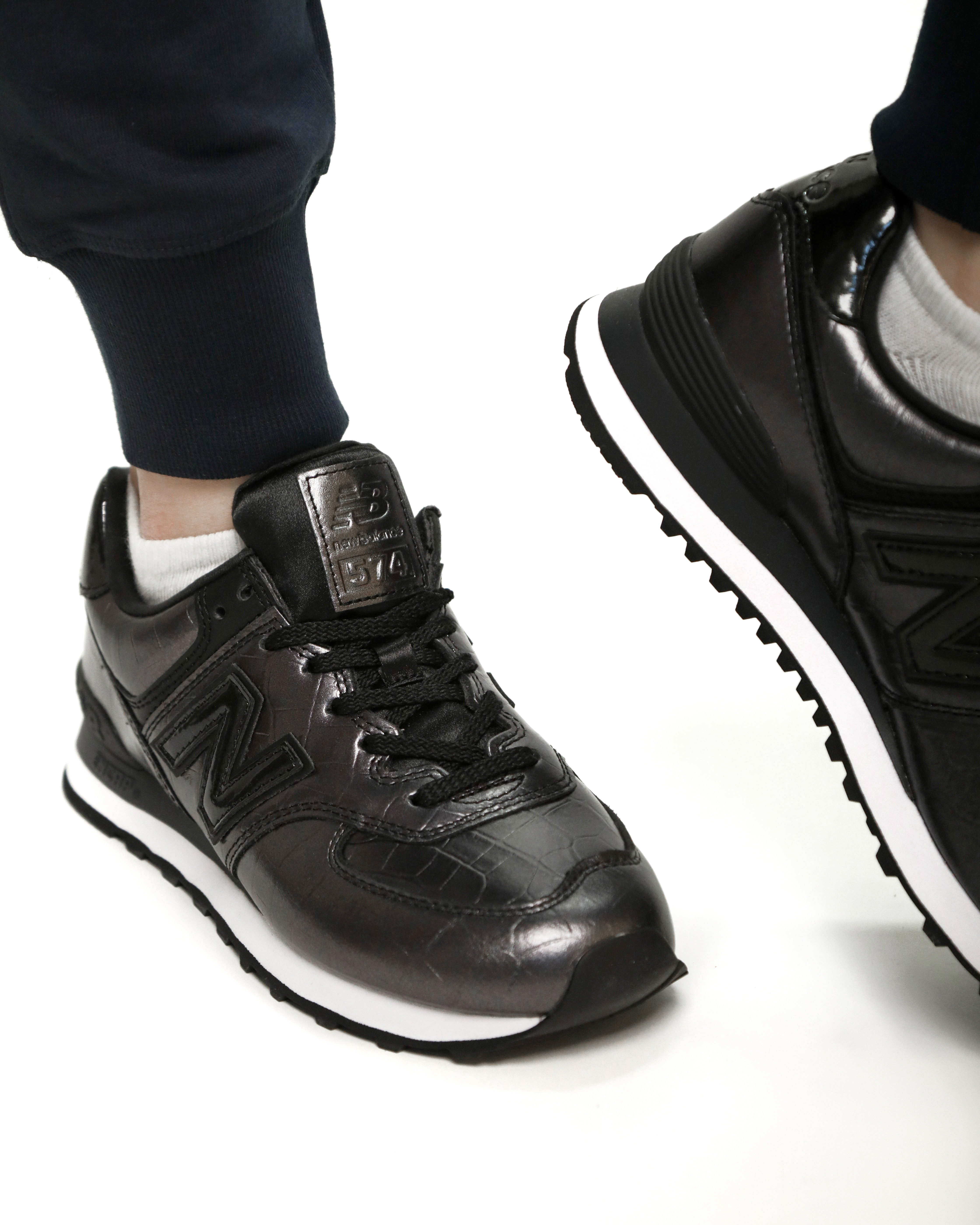 Кросівки New Balance 574 Metallic Жіноча р.36.5