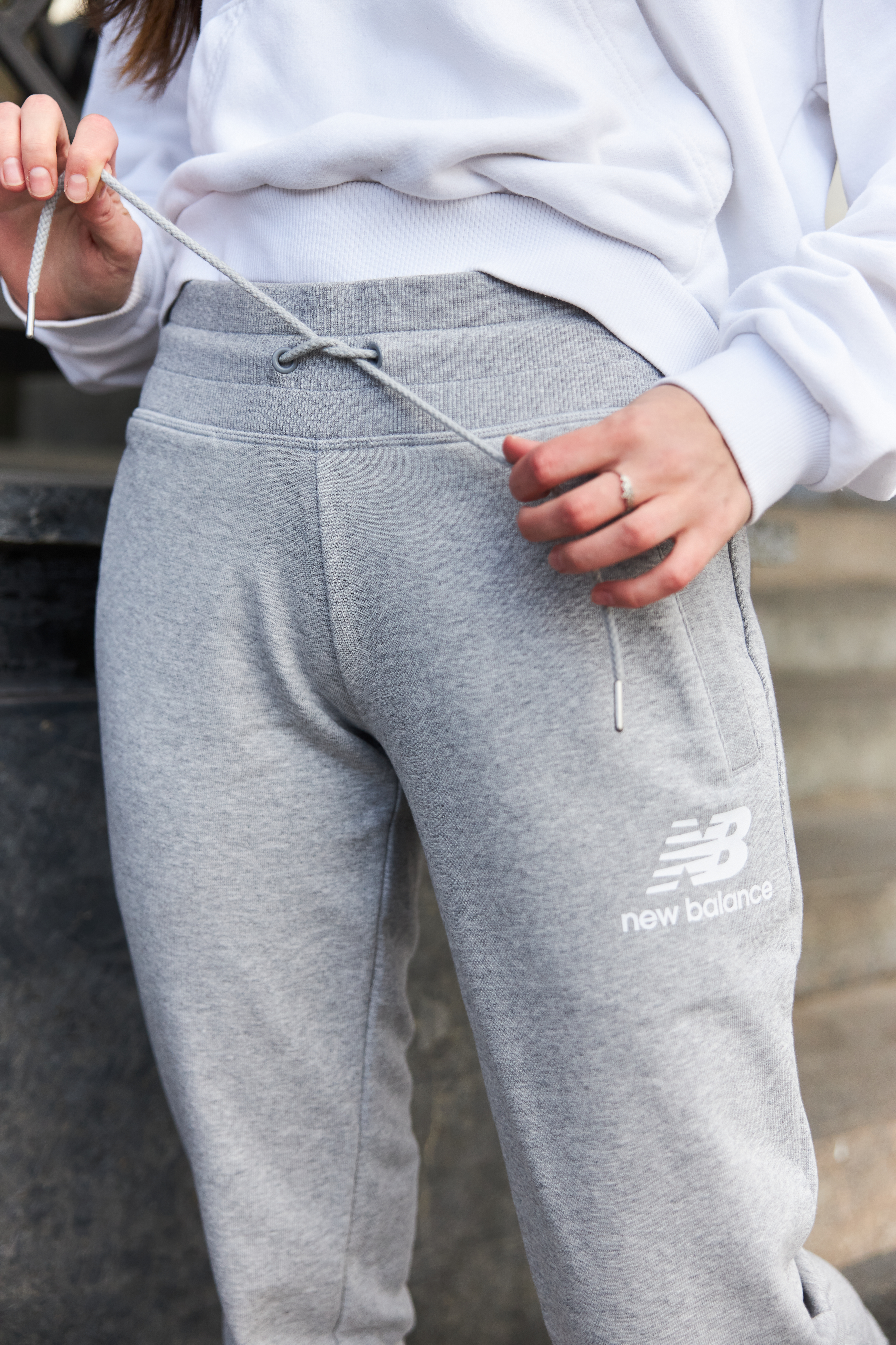 Брюки New Balance Essentials FT Жінки р.M
