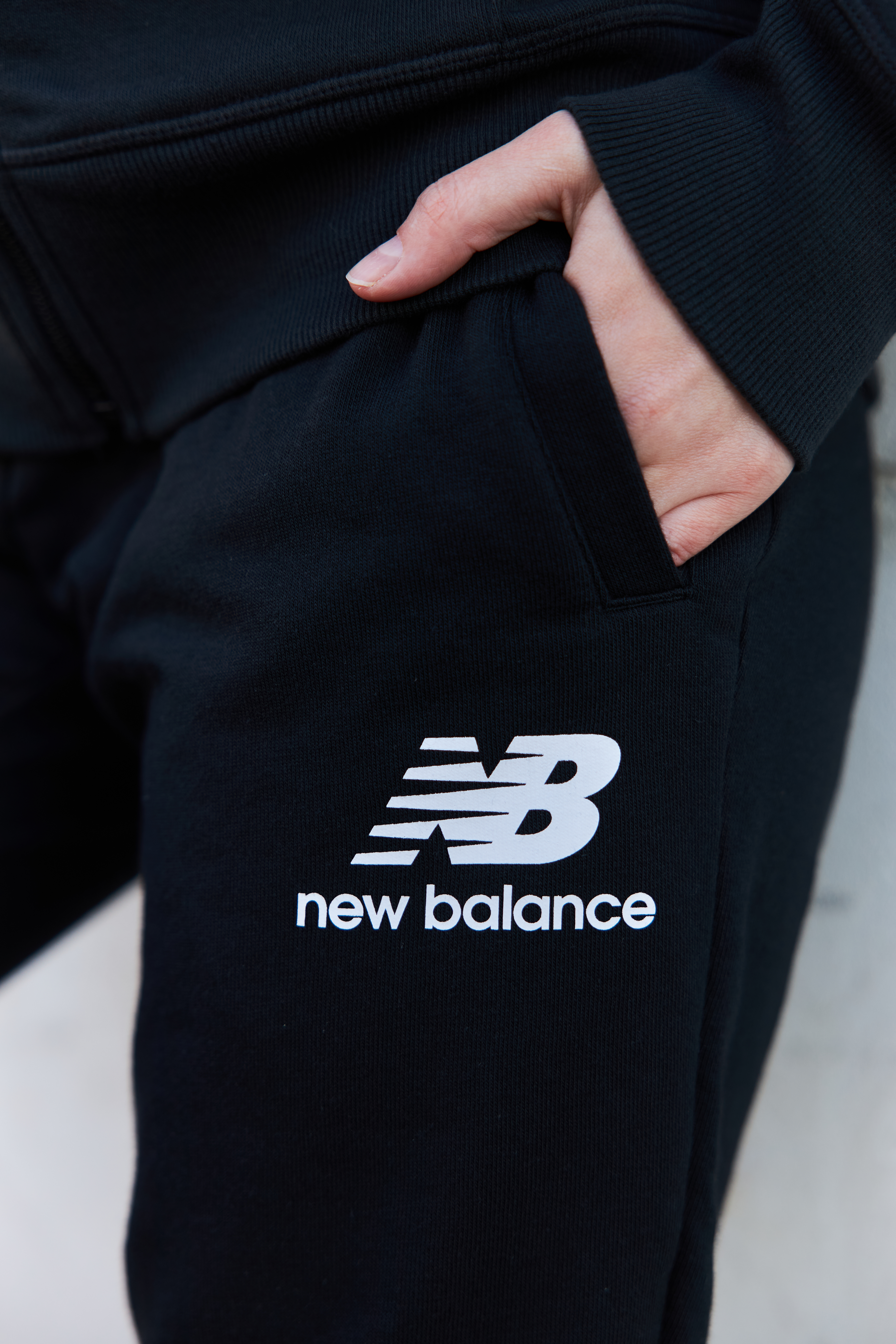 NB Ess FT Жіноча р.XS Чорний