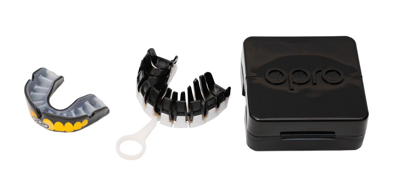 Капа OPRO Power-Fit Bling-Teeth Series Black/White фото товара