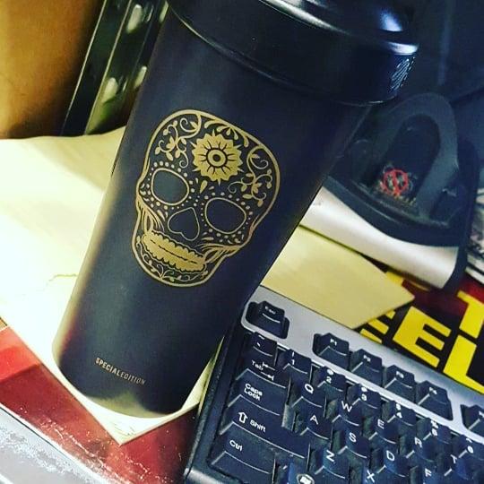 Спортивный шейкер BlenderBottle Classic Loop 820ml Special Edition Dead Lift Black (ORIGINAL) фото товару