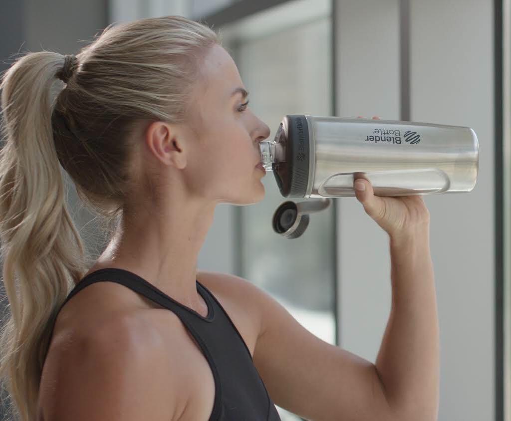 Спортивная бутылка-шейкер BlenderBottle  Radian THERMO EDELSTAHL 26OZ / 770ML Natural (ORIGINAL) фото товару