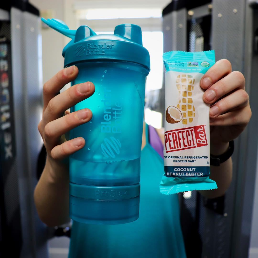 Шейкер спортивный BlenderBottle ProStak 650ml с 2-мя контейнерами Teal (ORIGINAL) фото товару