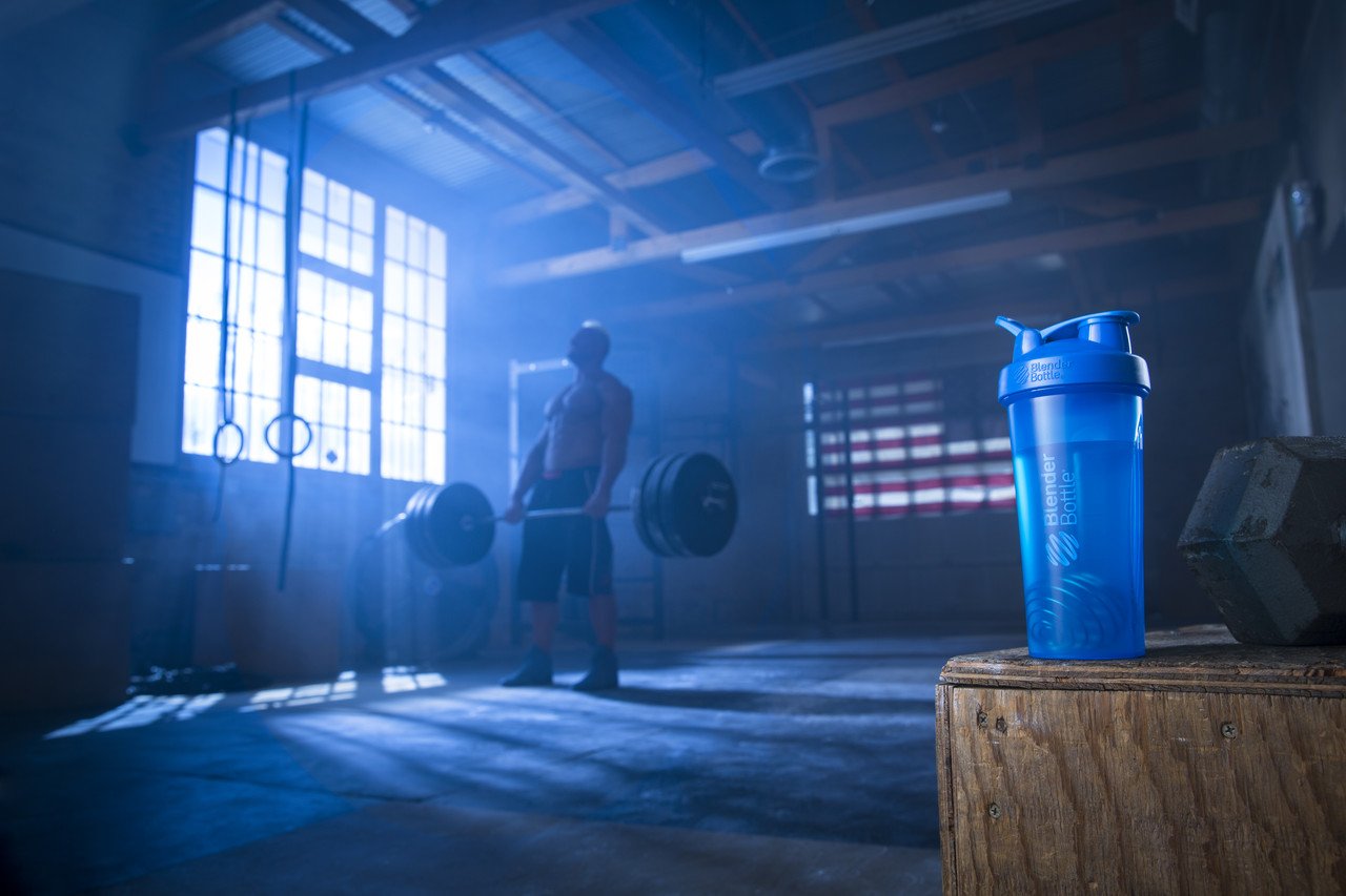 Спортивный шейкер BlenderBottle Classic Loop 820ml Cyan (ORIGINAL) фото товару
