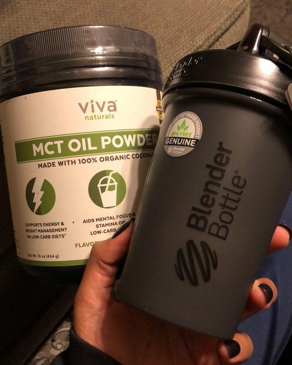 Спортивный шейкер BlenderBottle Classic Loop 590ml Black (ORIGINAL) фото товару