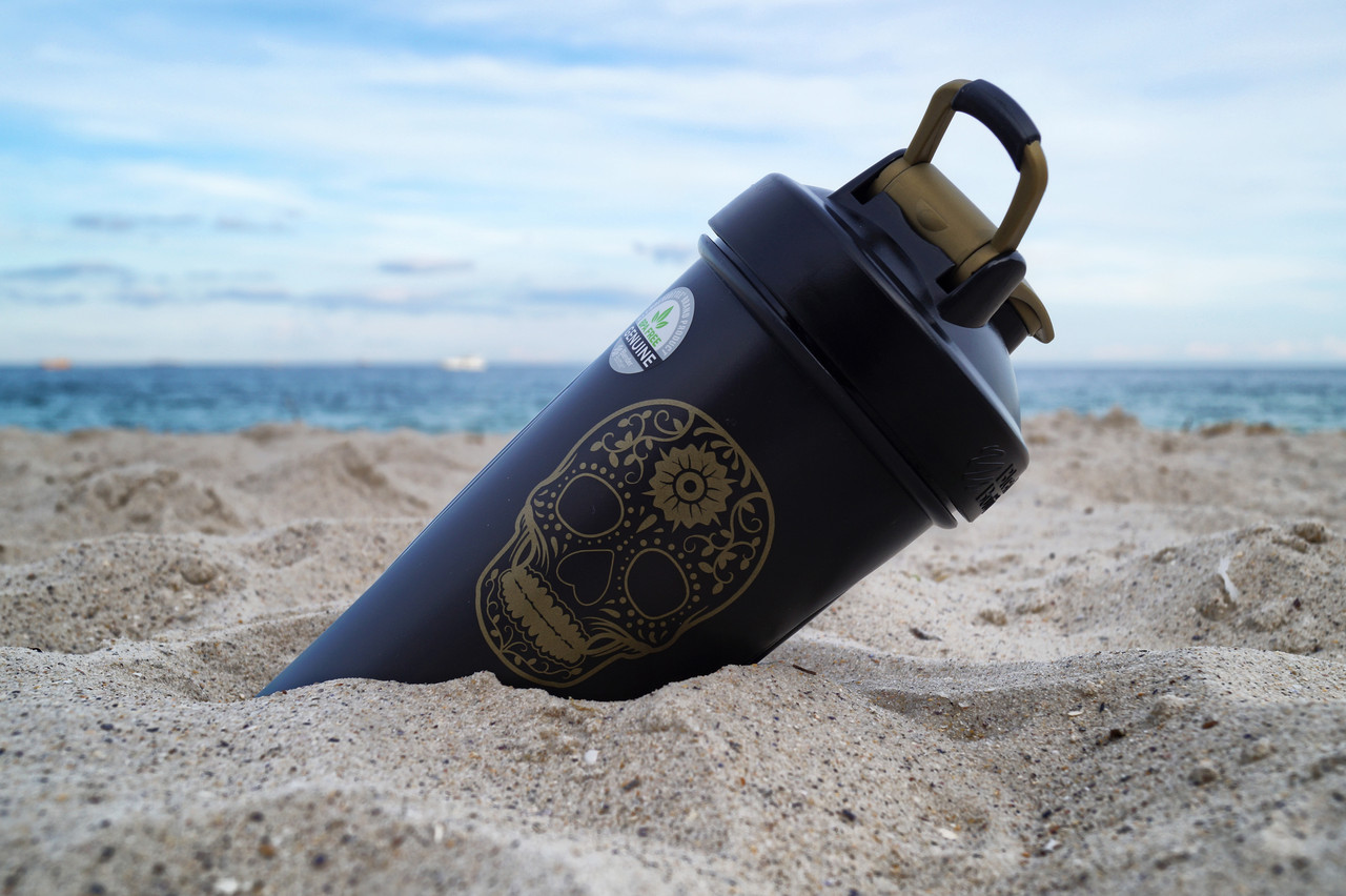 Спортивный шейкер BlenderBottle Classic Loop 820ml Special Edition Dead Lift Black (ORIGINAL) фото товару