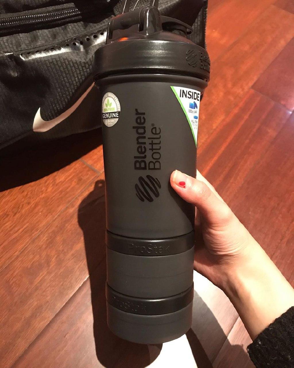 Шейкер спортивный BlenderBottle ProStak 650ml с 2-мя контейнерами Black (ORIGINAL) фото товару