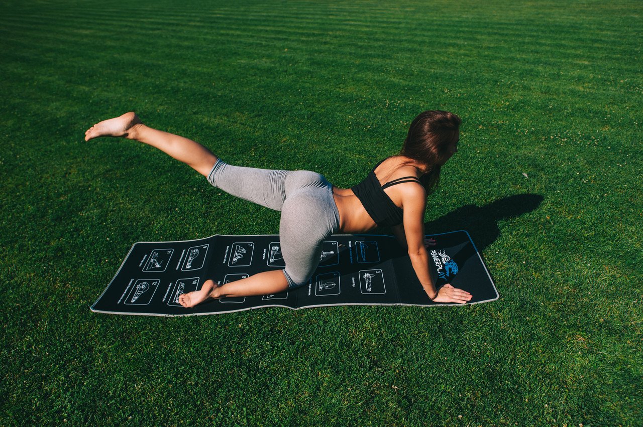 Килимок для фітнесу і йоги складний PowerPlay 4013 (180*60*0.6) Чорний фото товара