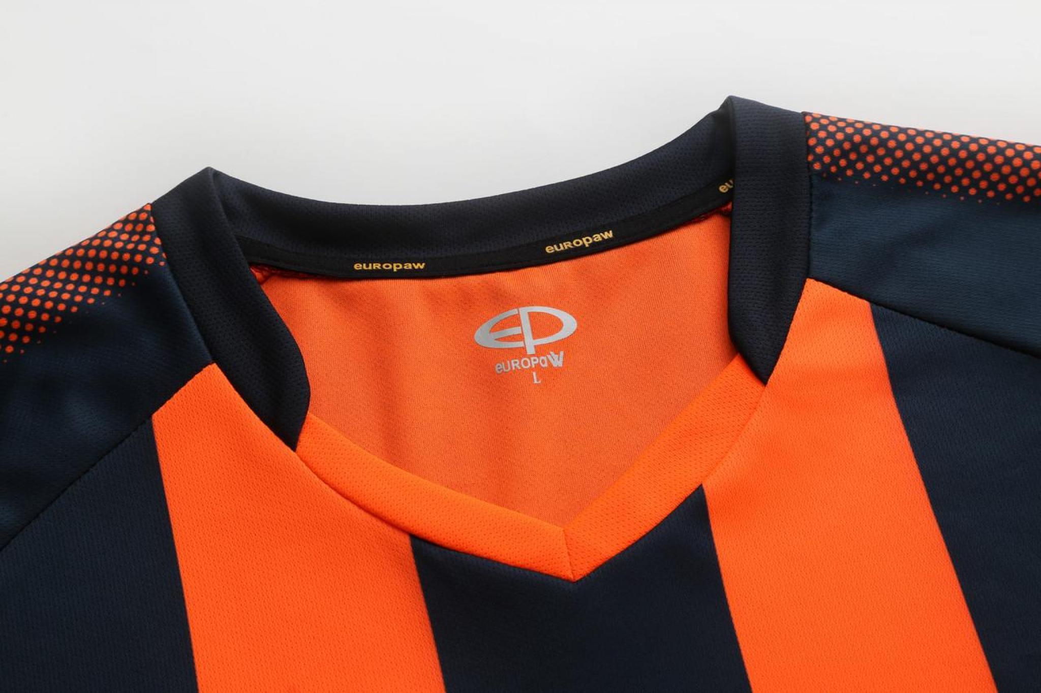 Футбольная форма Europaw 020 т.сине-оранжевая [L] фото товару