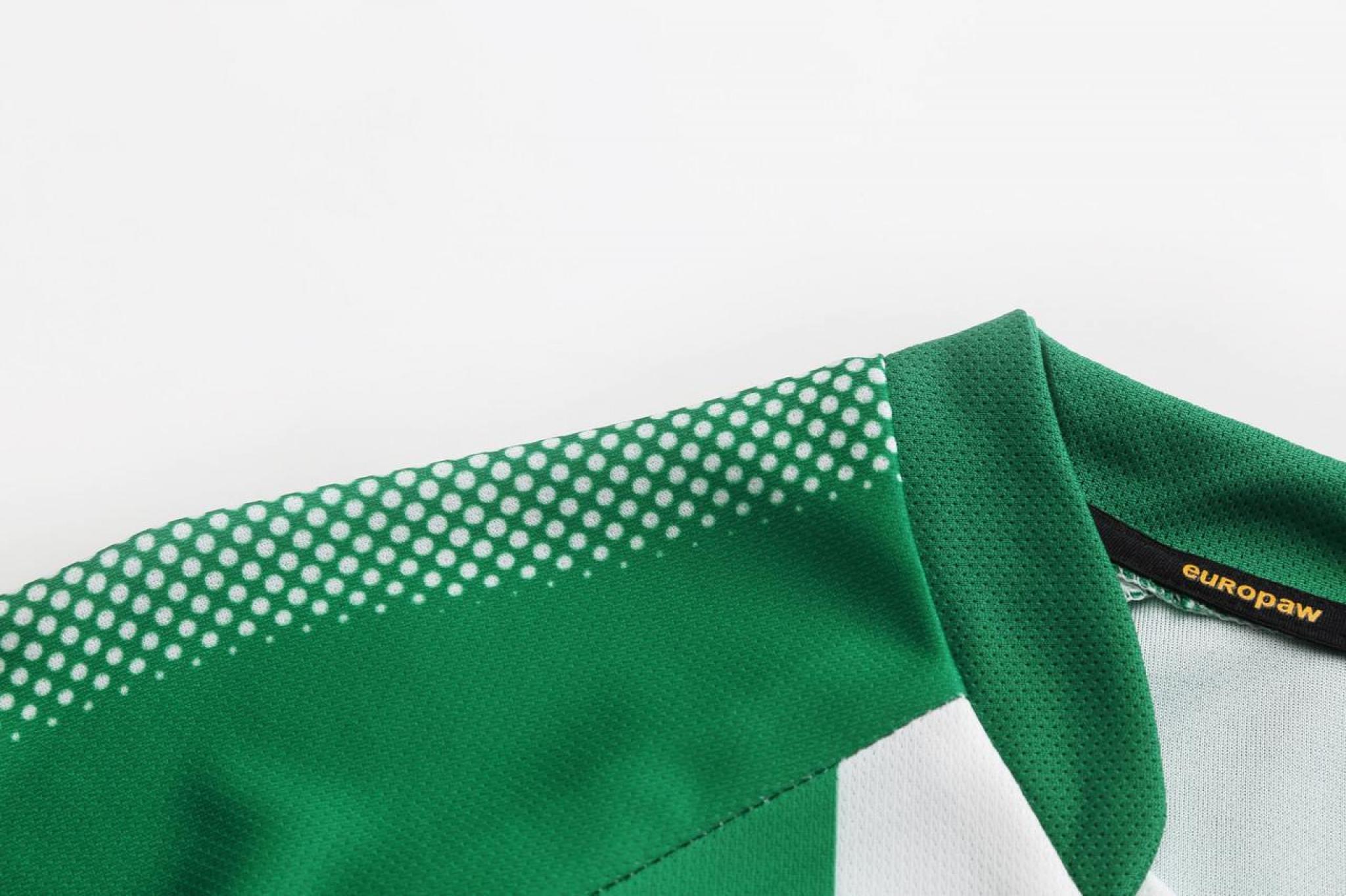 Футбольная форма Europaw 020 зелено-белая [M] фото товару