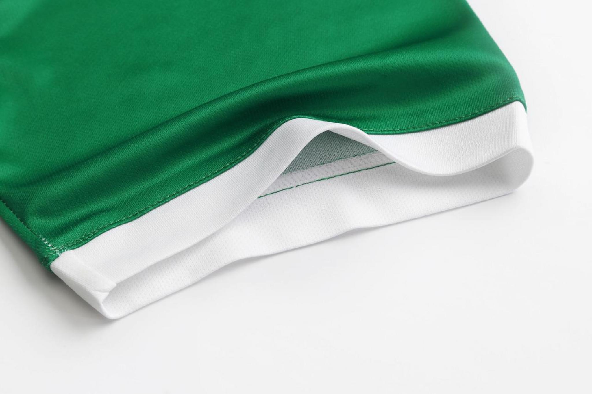 Футбольная форма Europaw 020 зелено-белая [L] фото товару